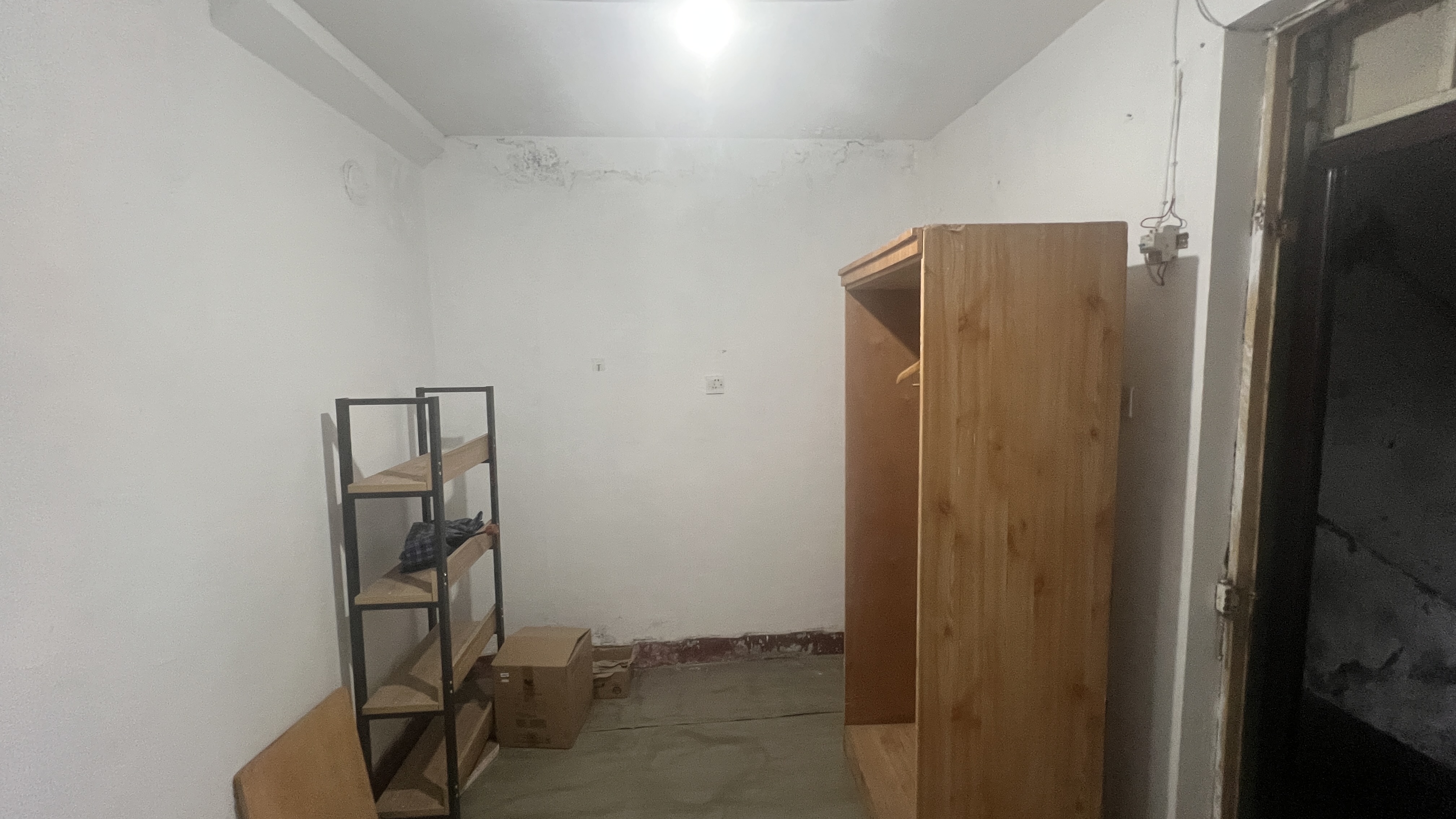 
							无影山路61号