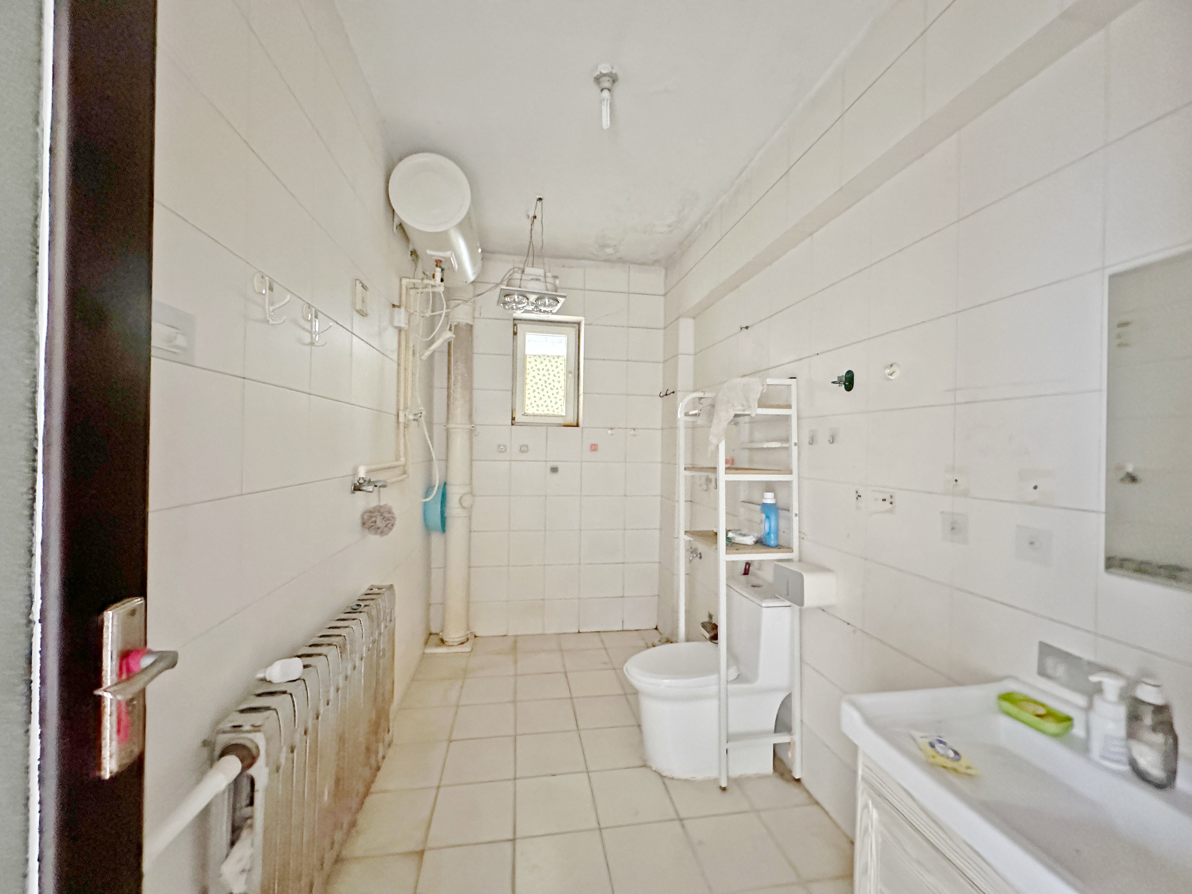 卧龙花园龙泰苑