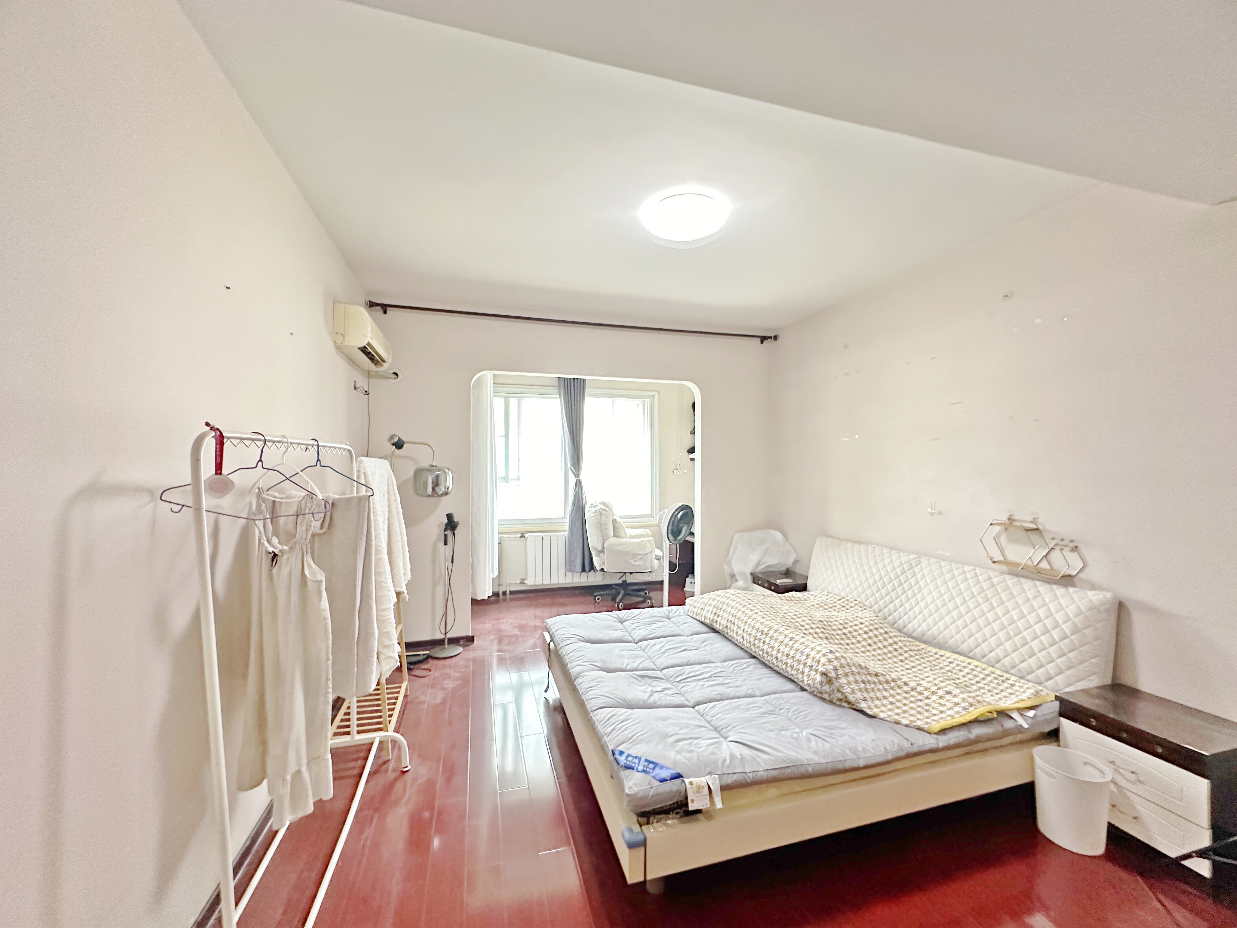 卧龙花园龙泰苑