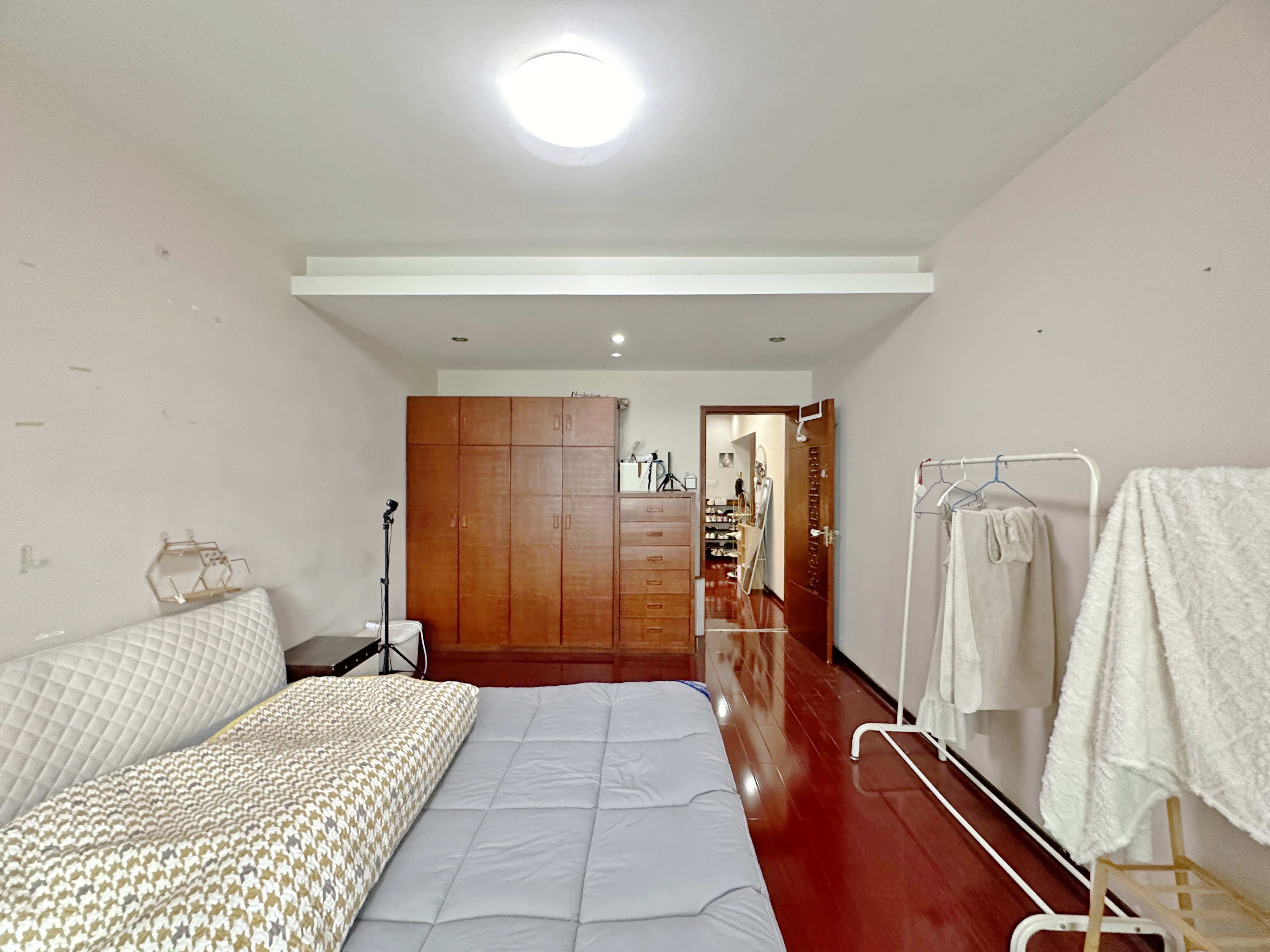 卧龙花园龙泰苑