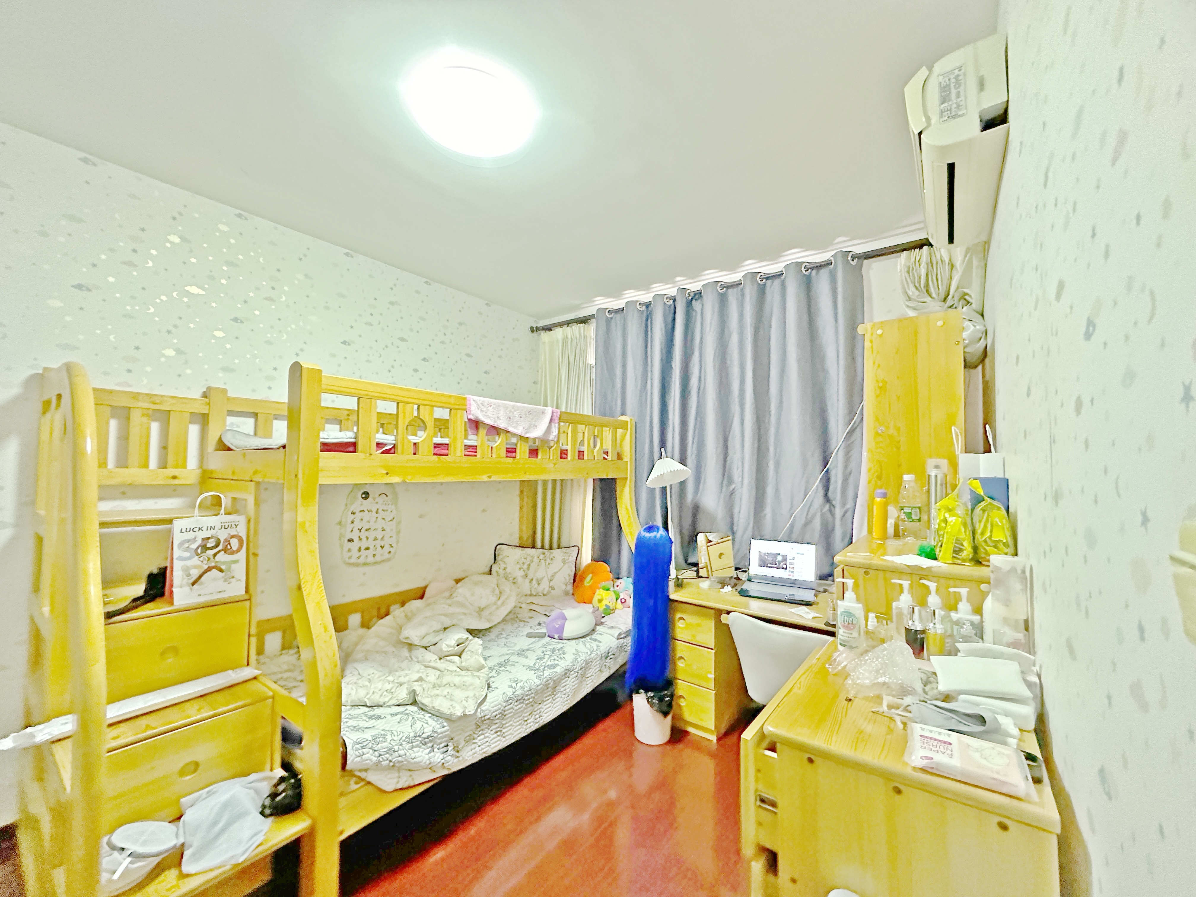 卧龙花园龙泰苑