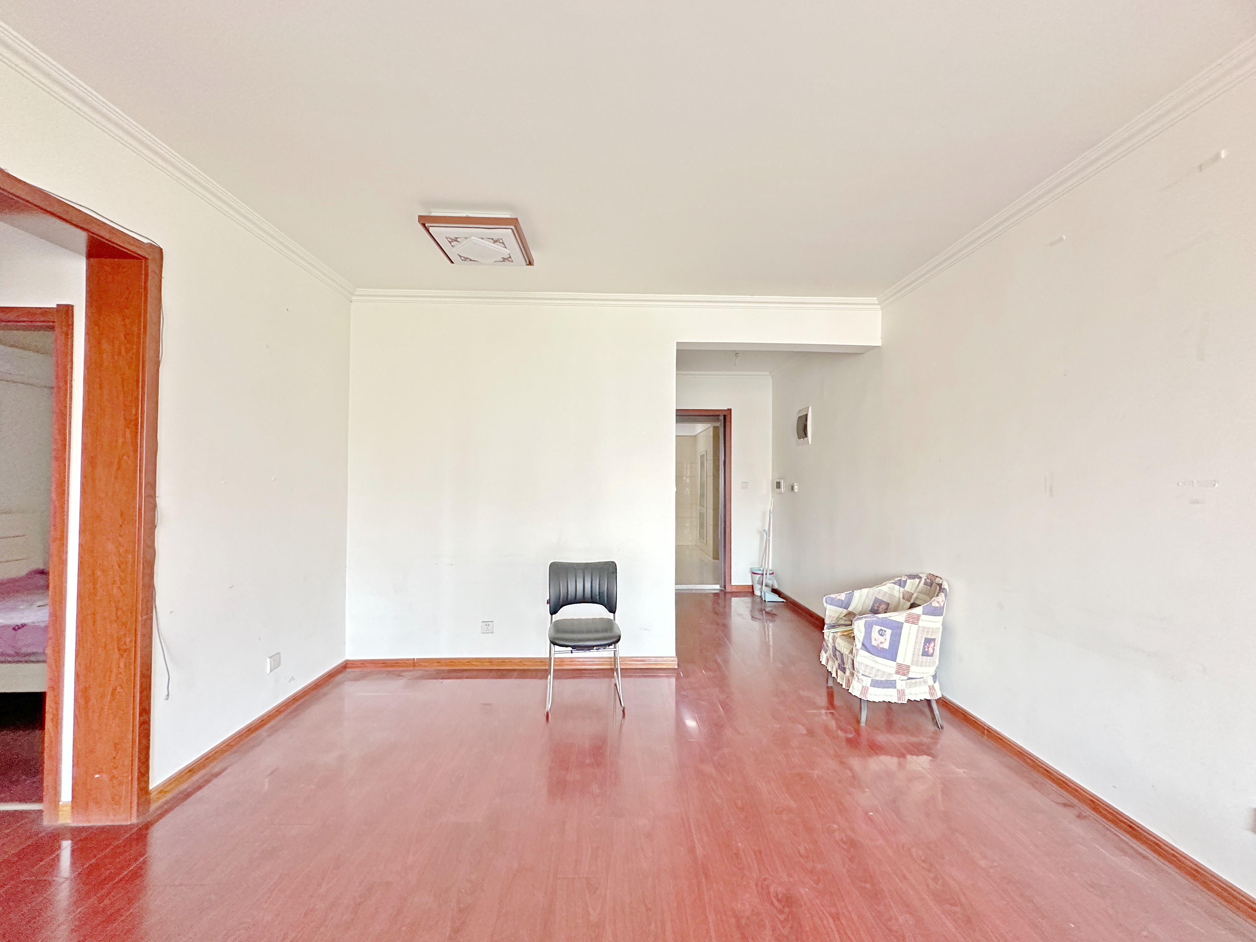 绿地新里卢浮公馆