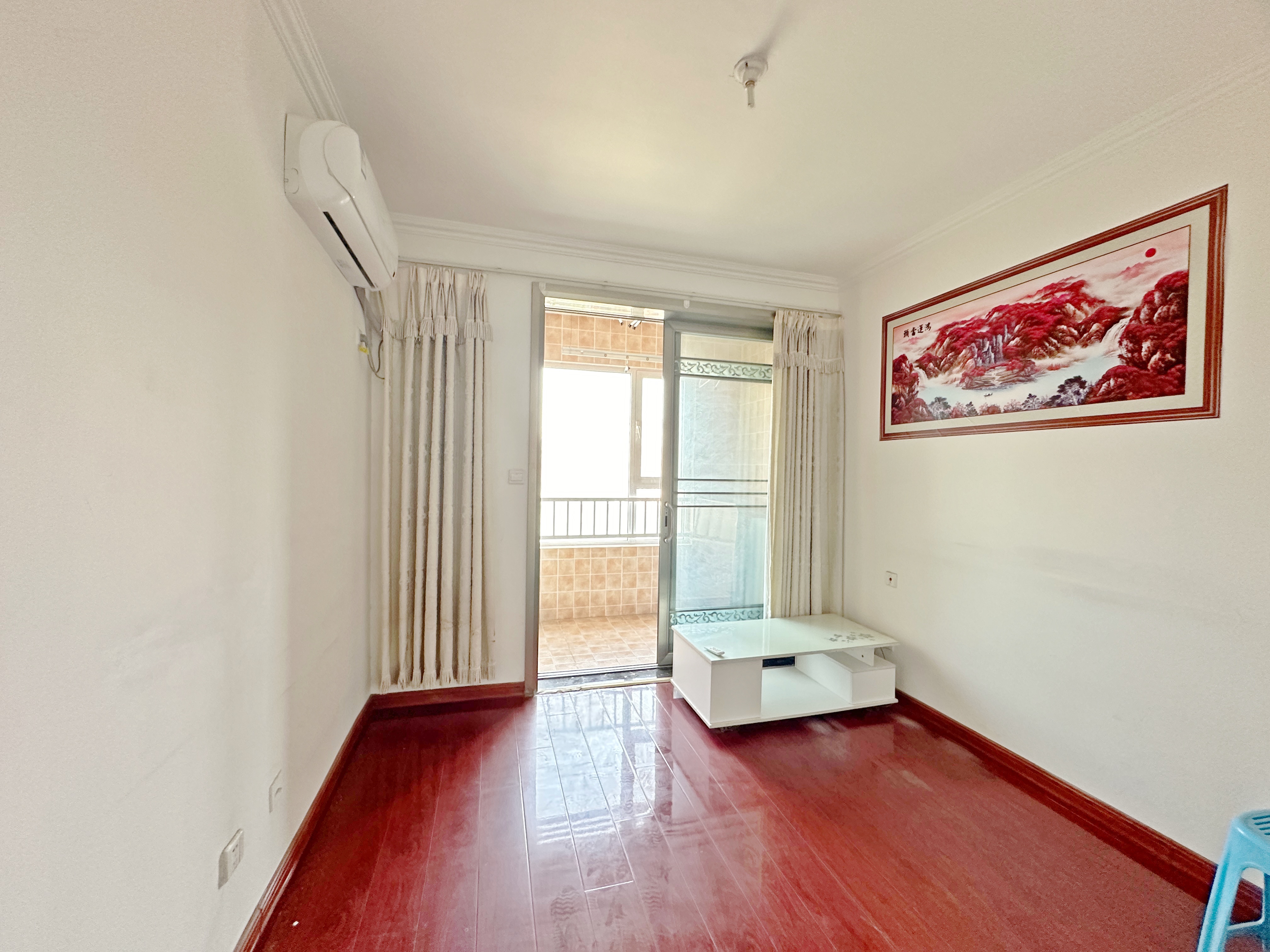 绿地新里卢浮公馆