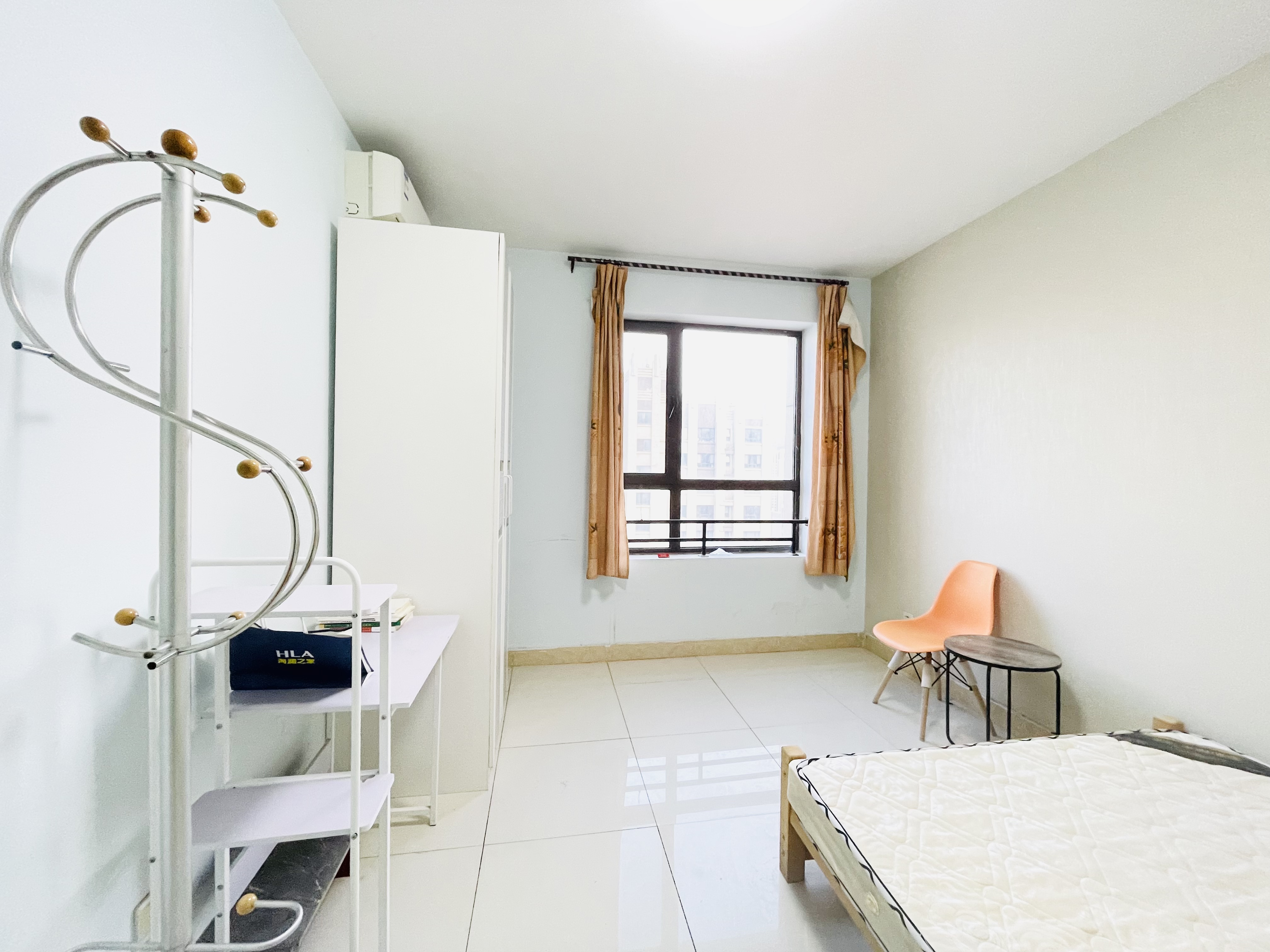 鲁邦奥林逸城东区