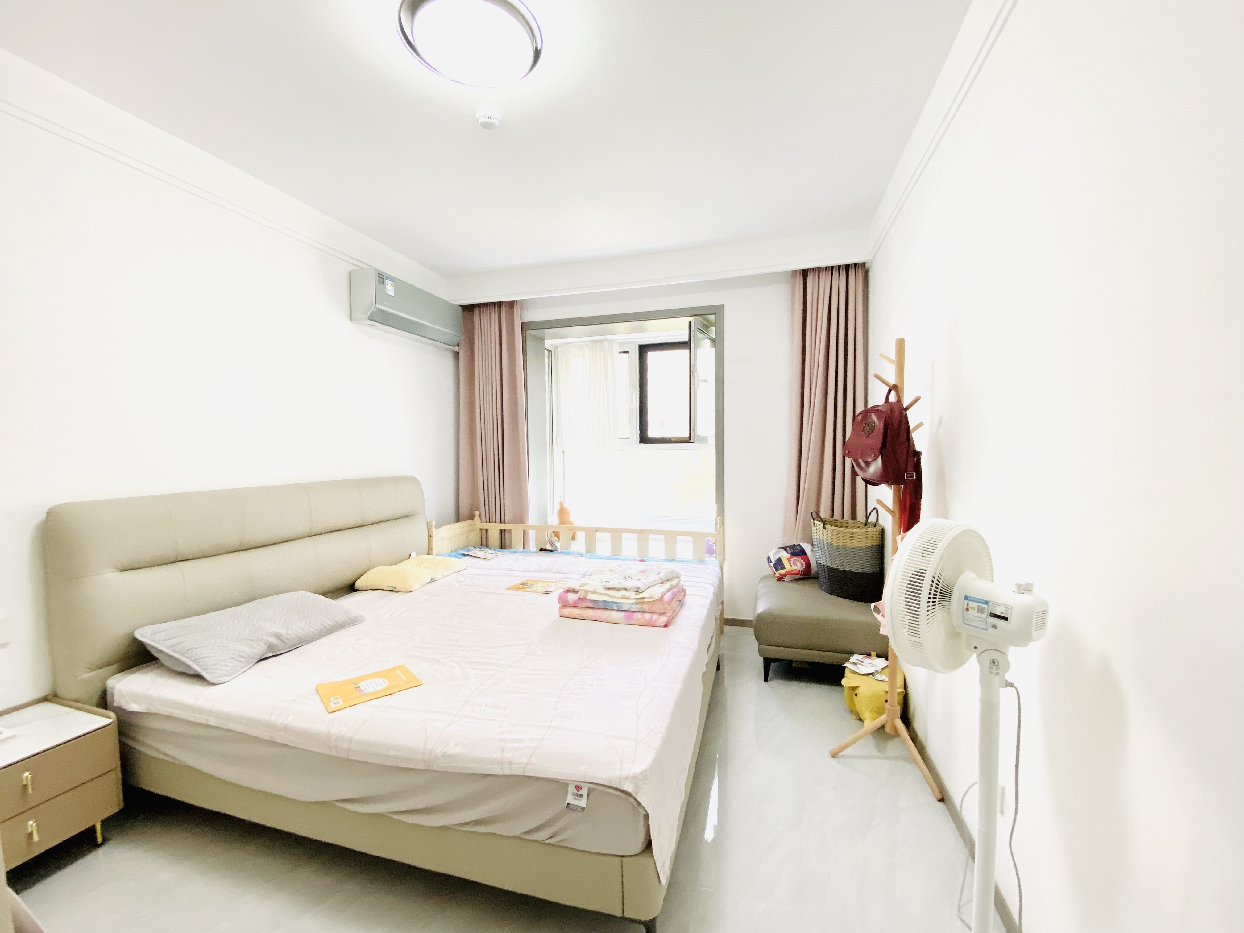 银丰唐郡玫瑰园