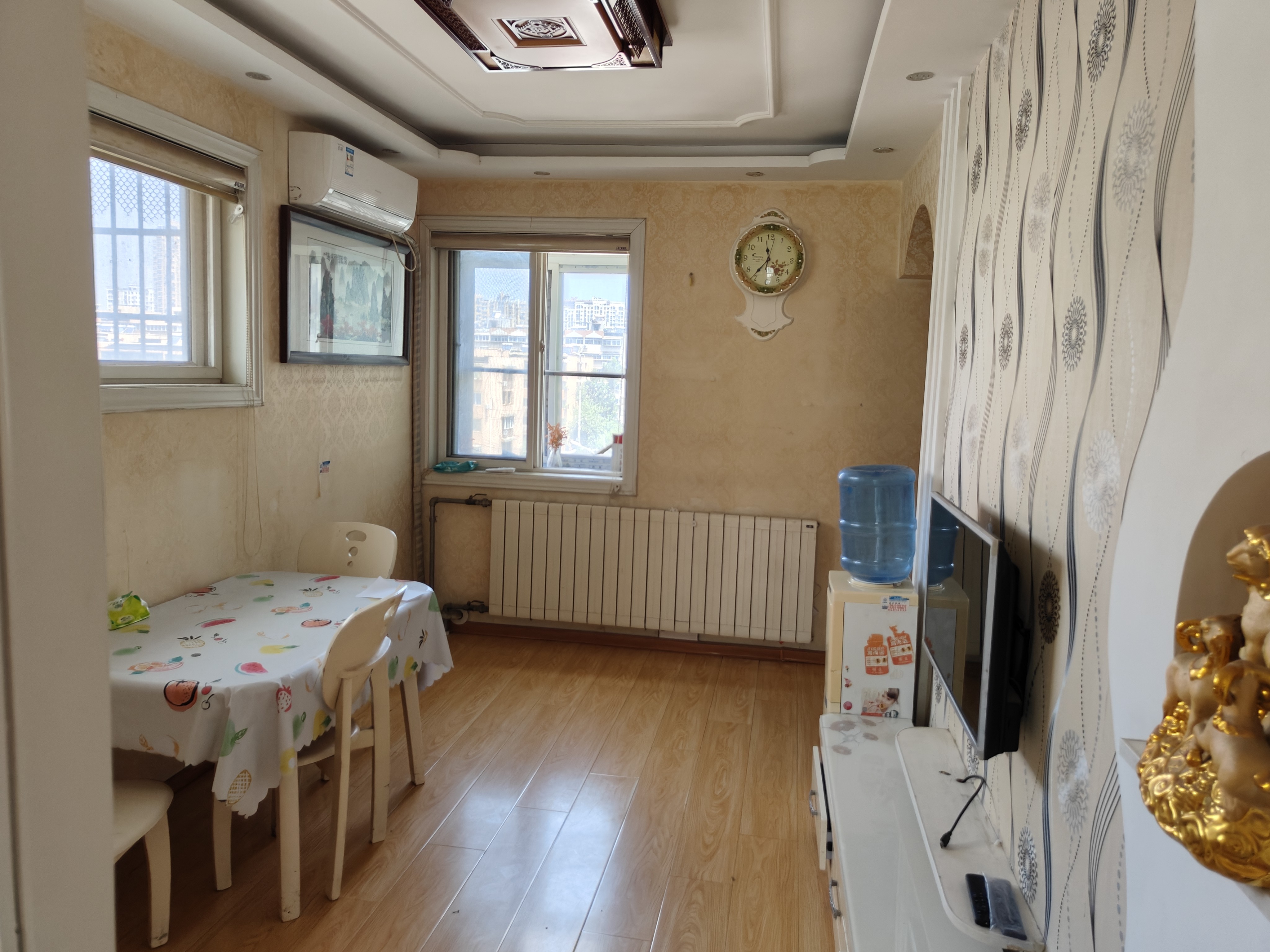 整租·馆驿街 馆驿街新区 2室1厅 修拎包入住南北通透客厅带窗