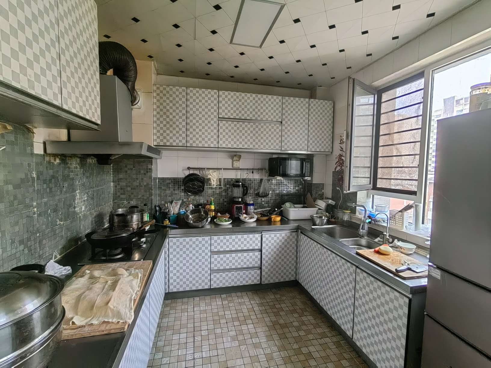 天鸿万象新天四区