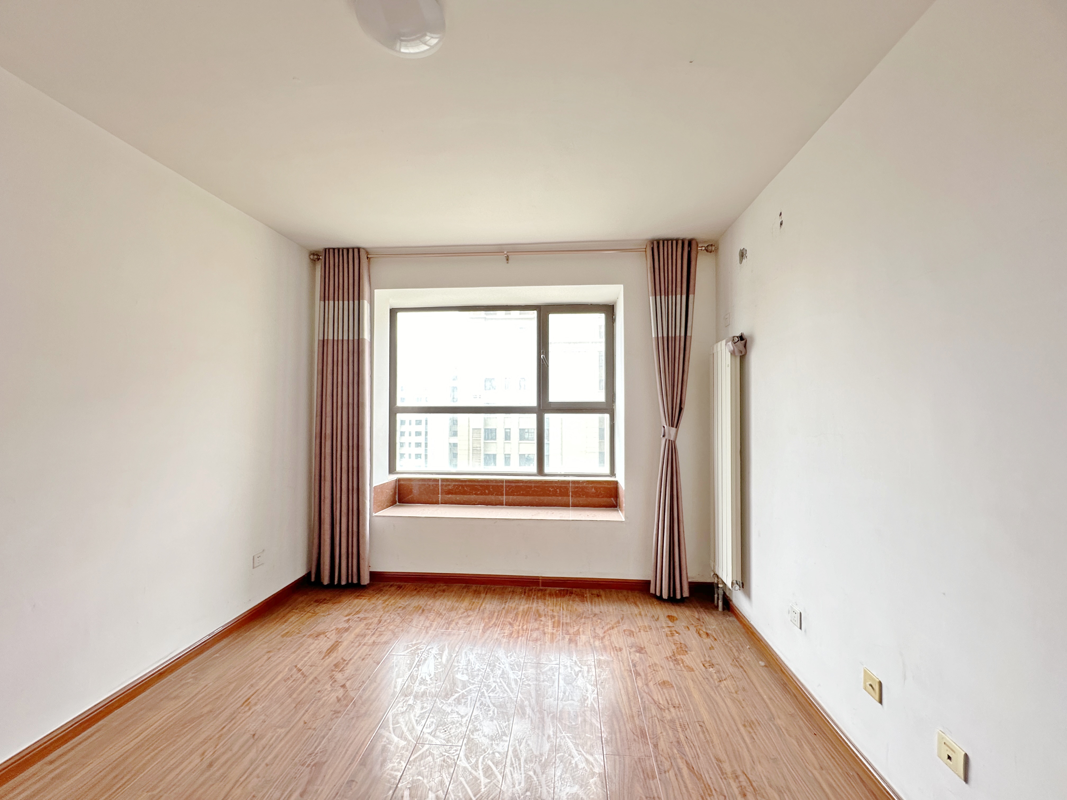 中海国际社区（御峰官邸B4）