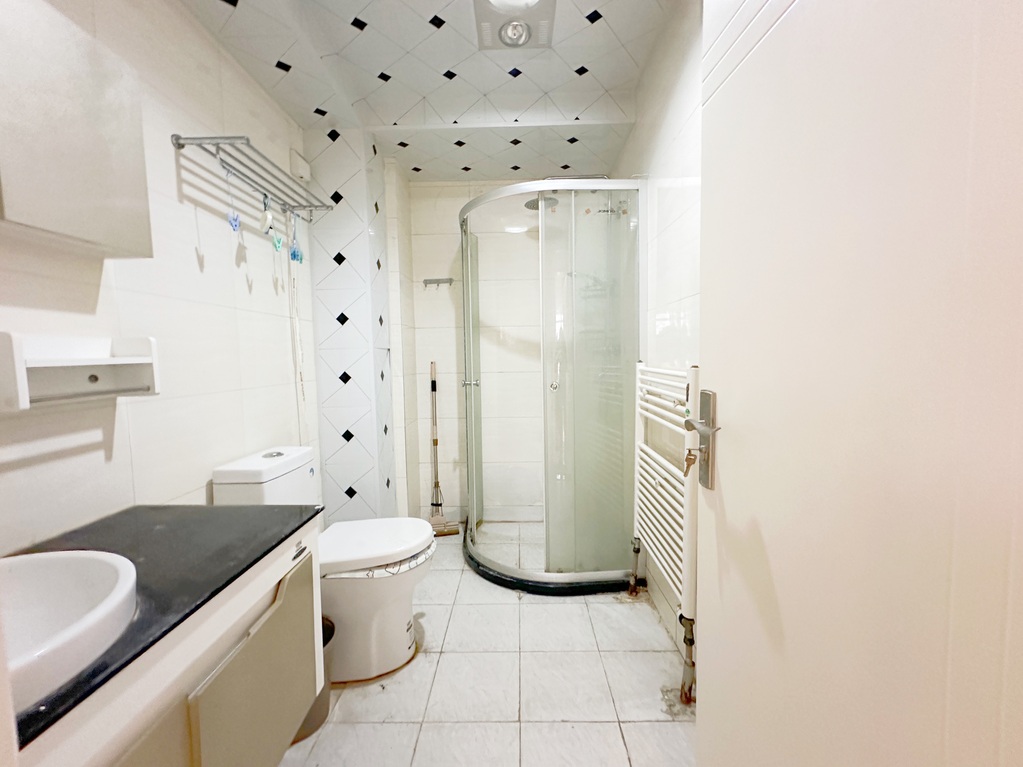 绿地新里梵尔赛公馆