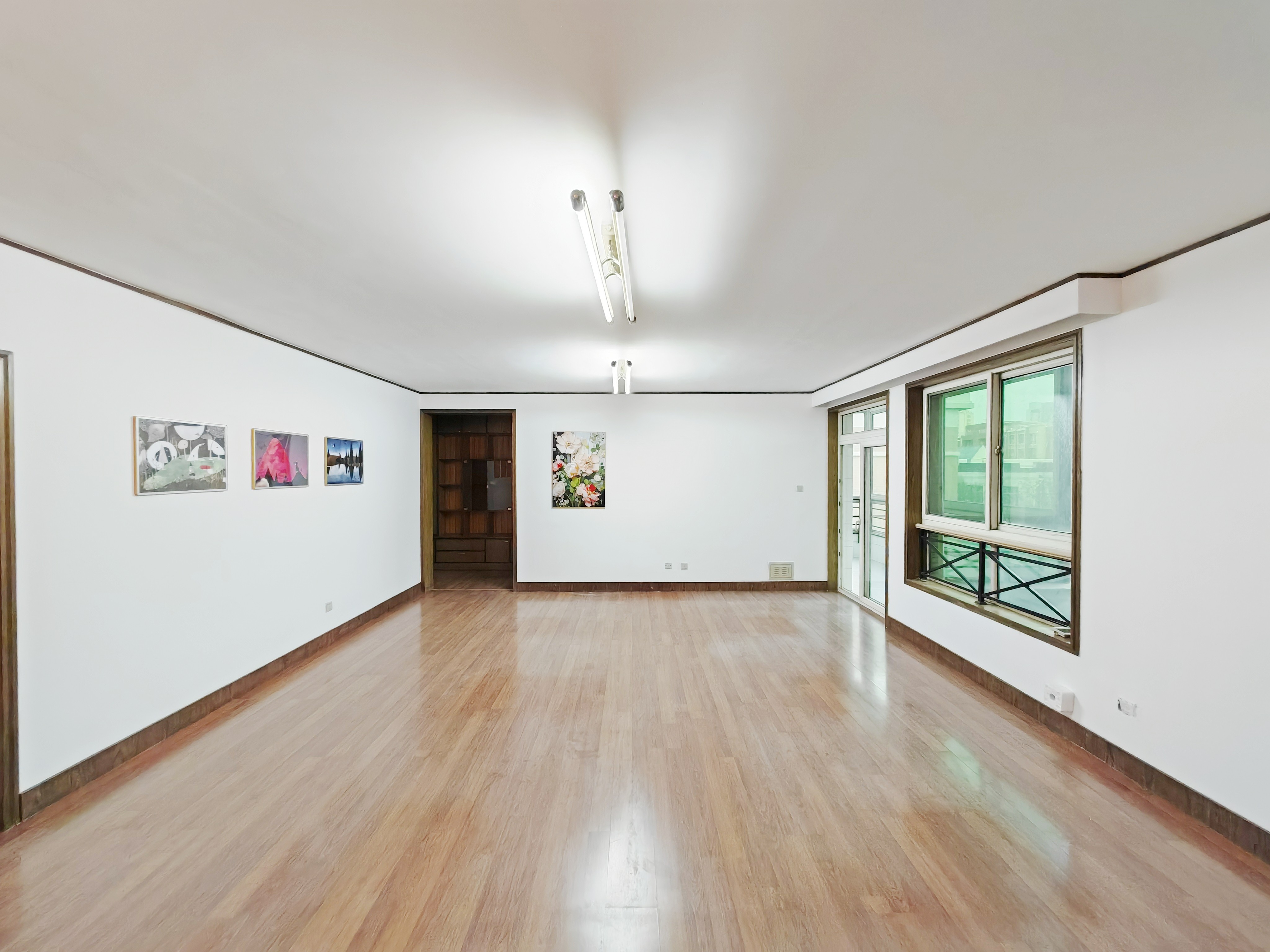  齐鲁世纪园 南北