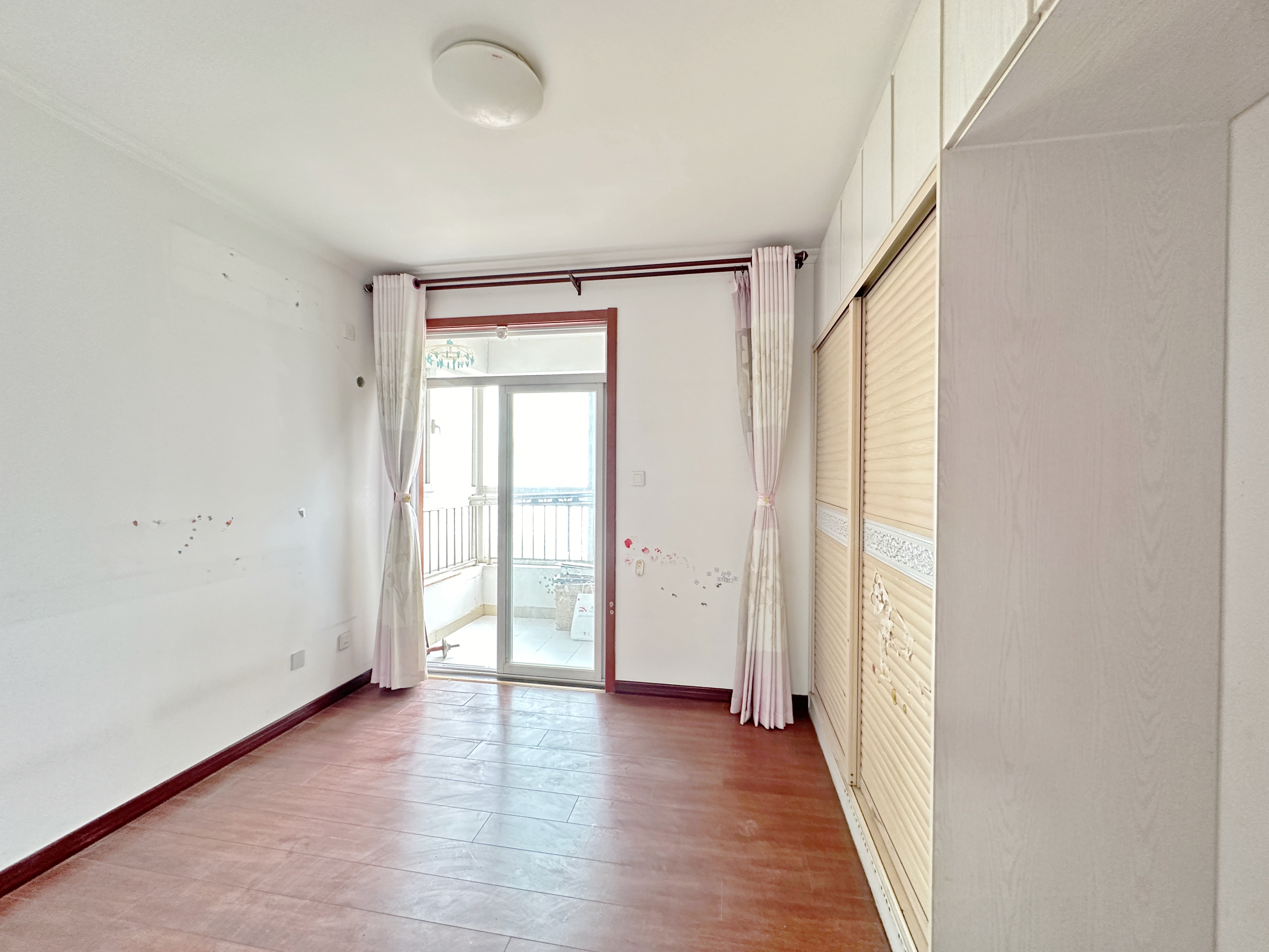 新世界阳光花园