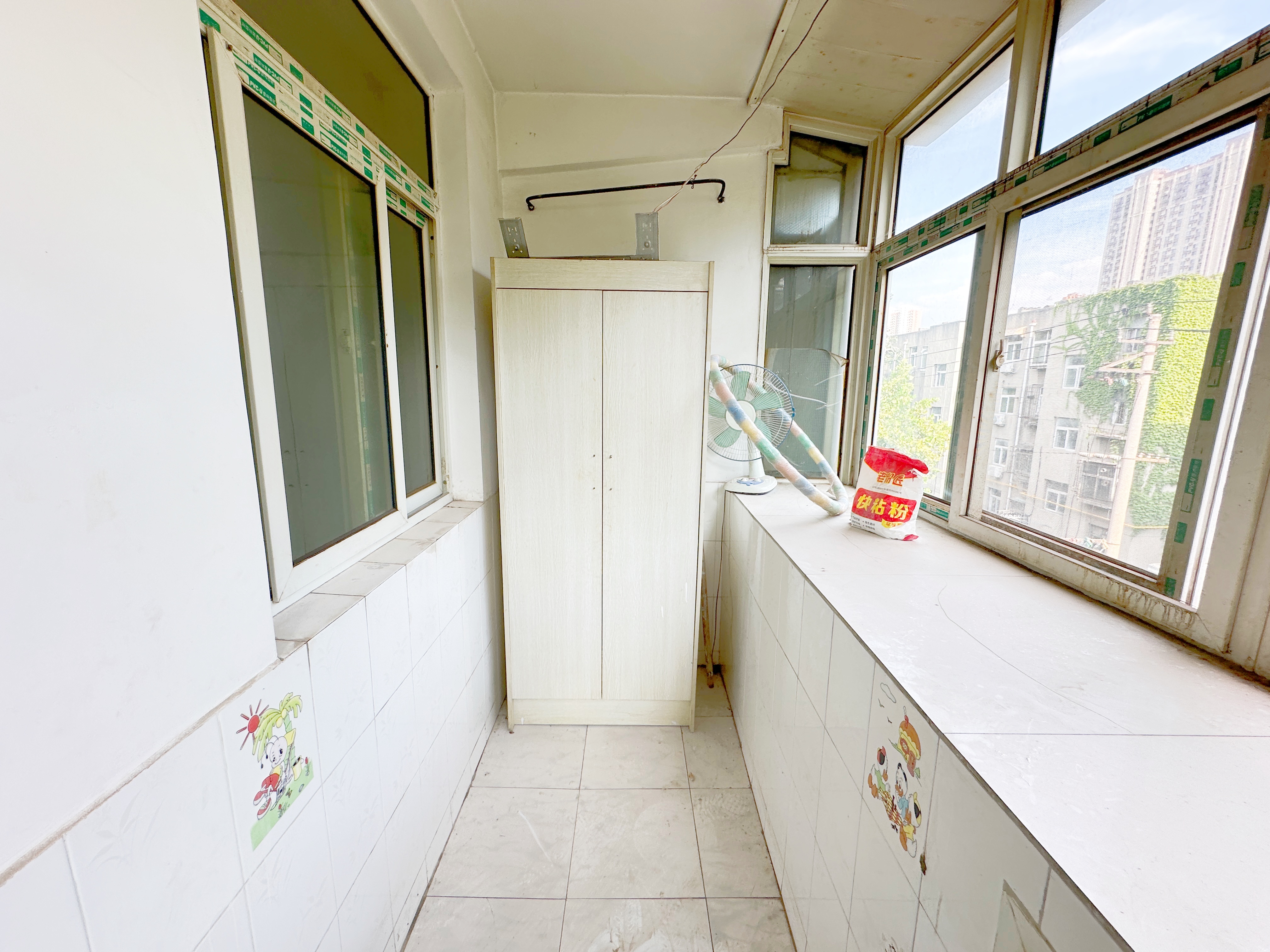 万盛街单位宿舍