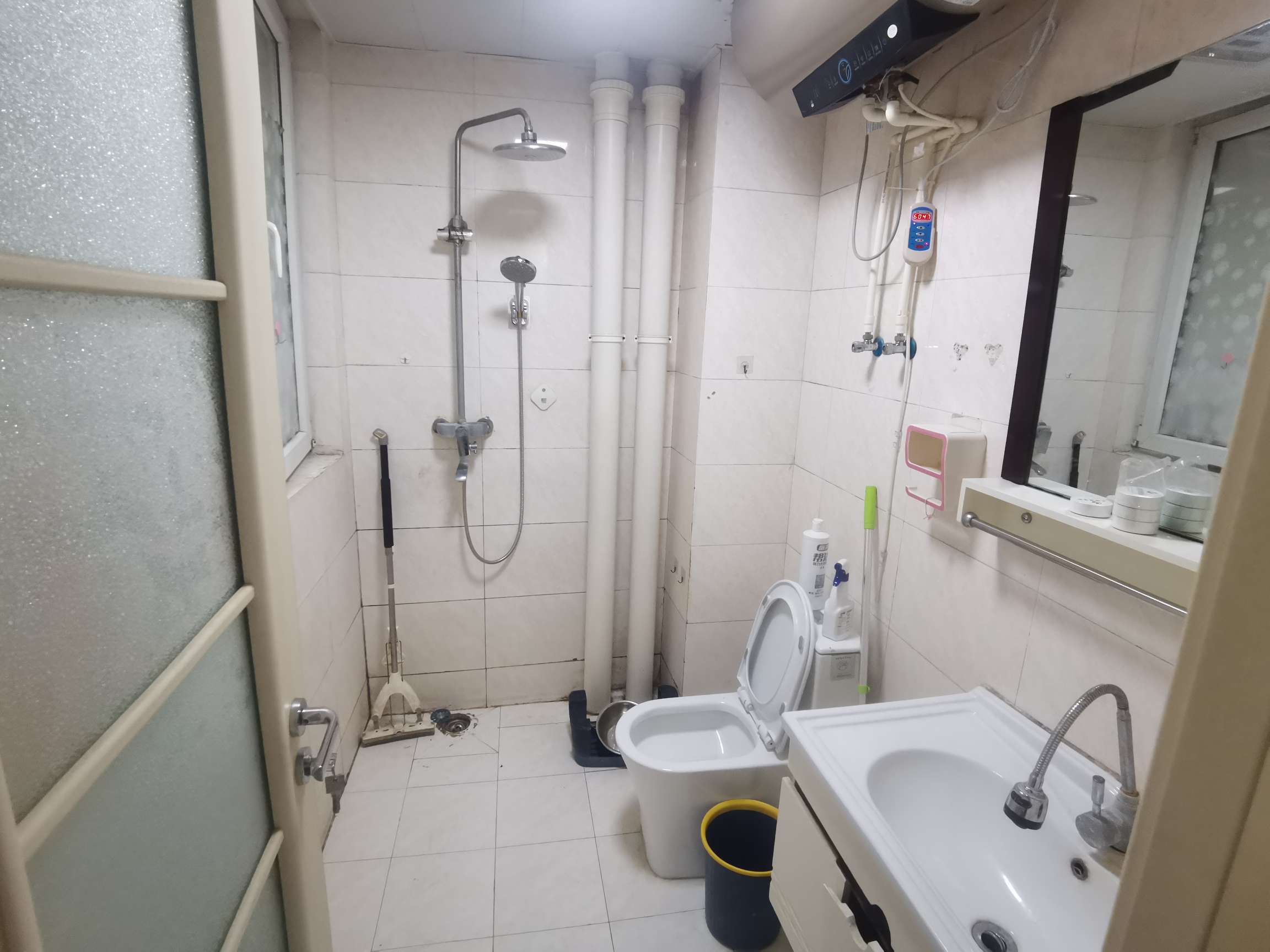 丁豪蓝调国际