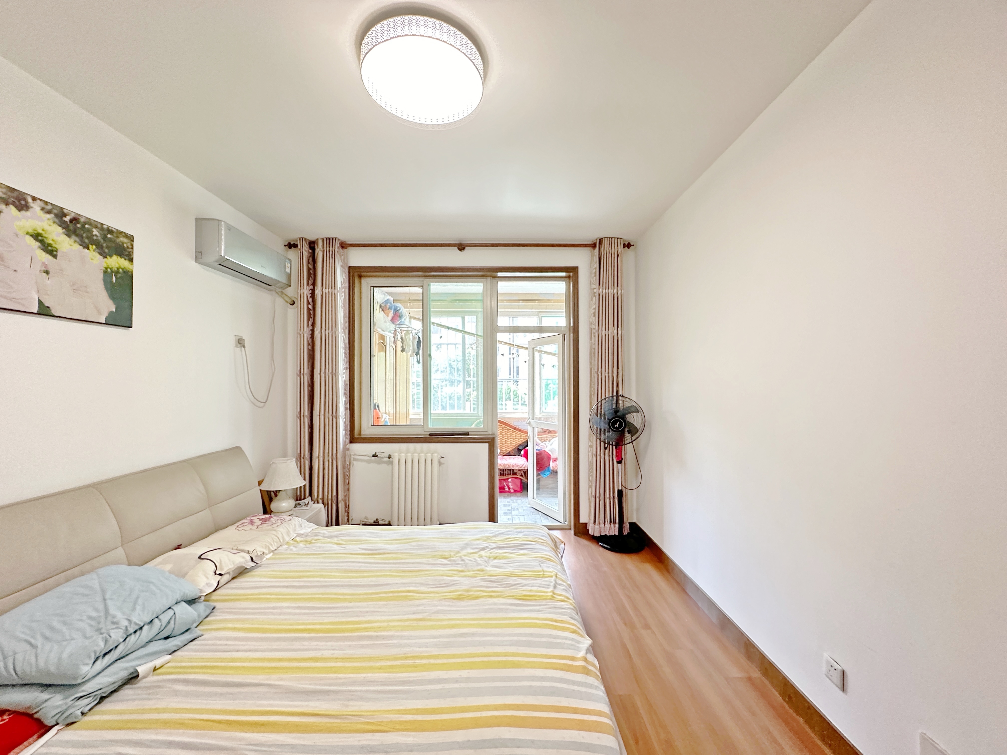 卧龙花园龙和苑