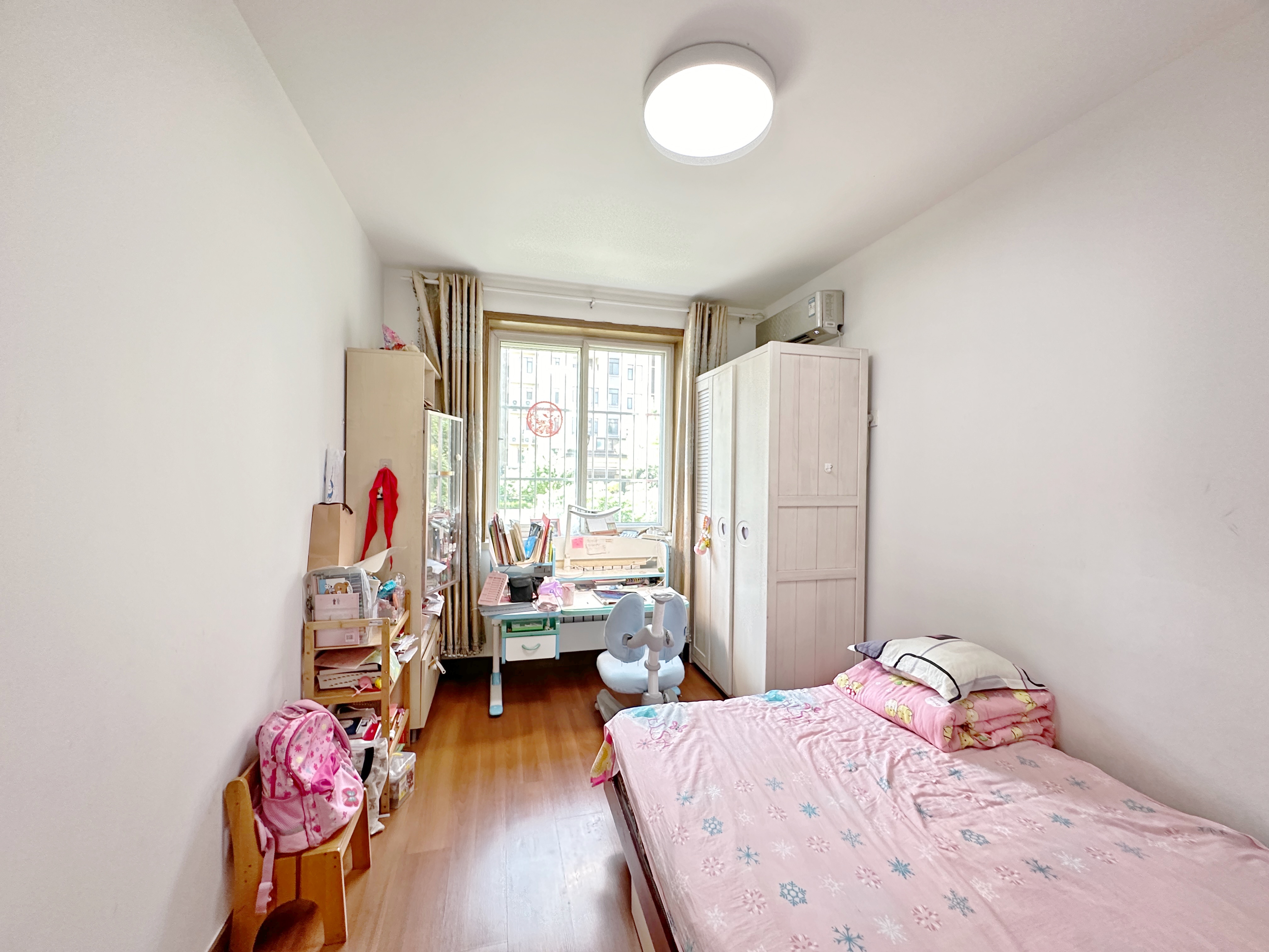 卧龙花园龙和苑