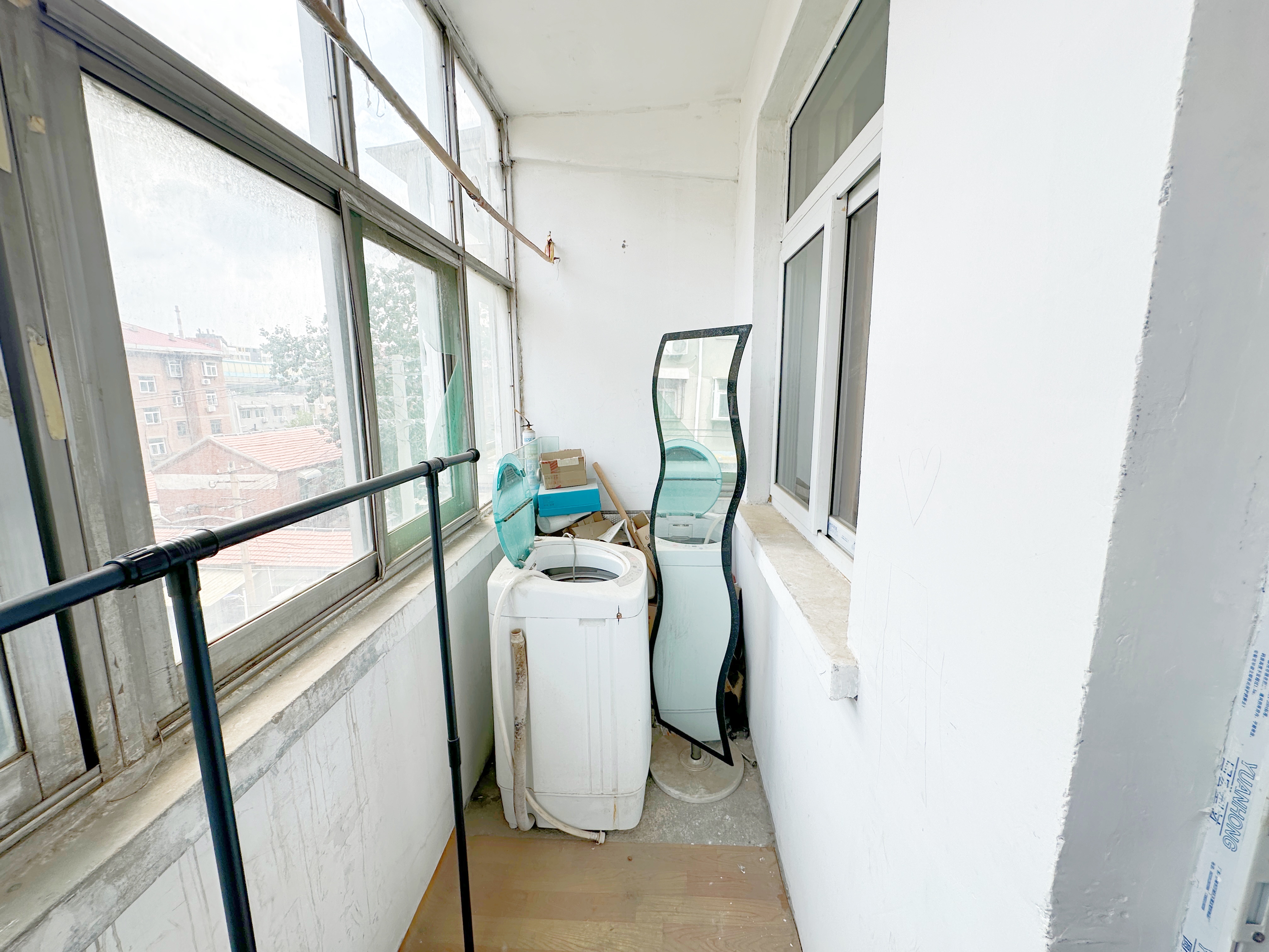 黄岗东路单位宿舍