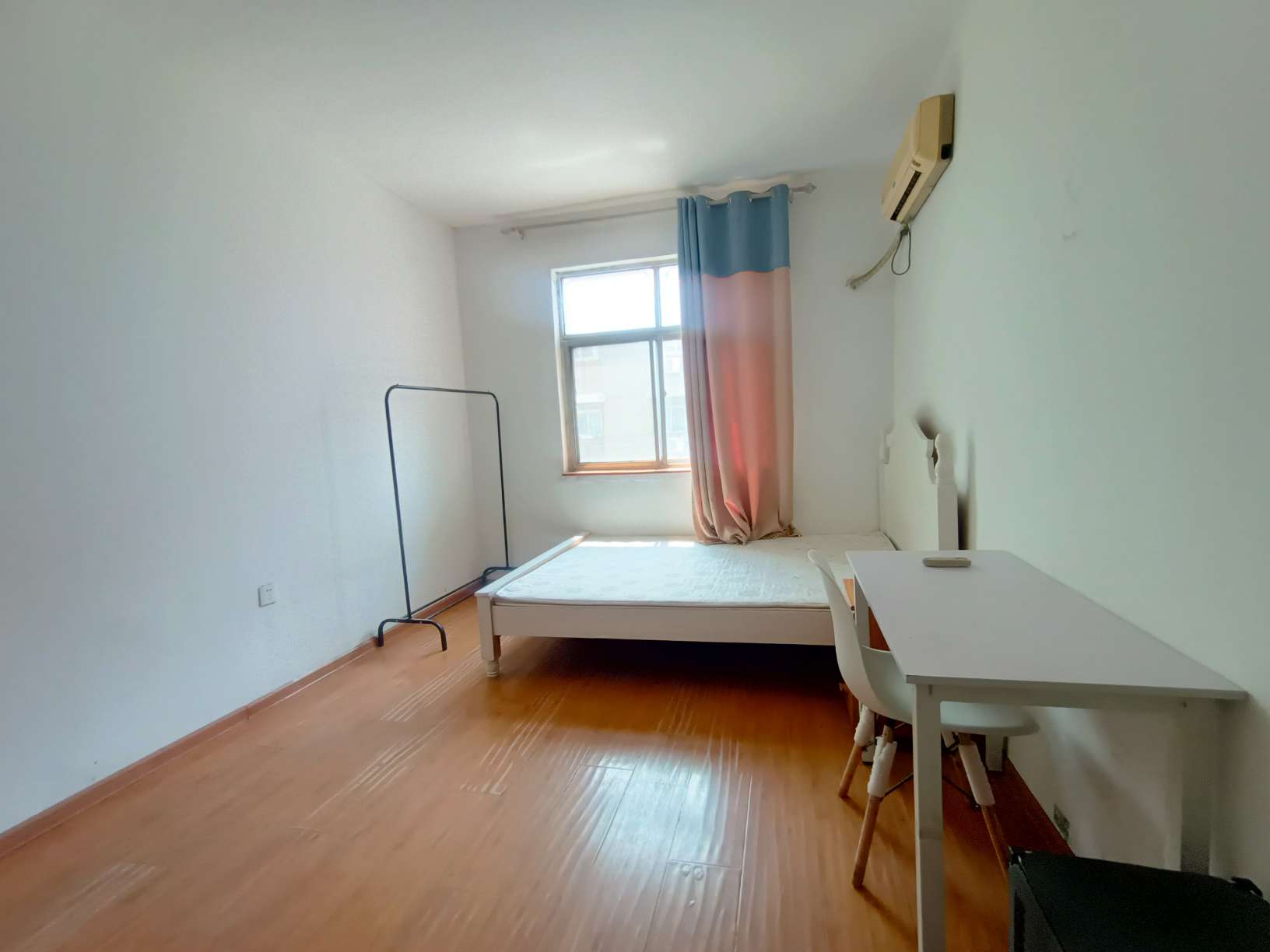 黄岗东路单位宿舍