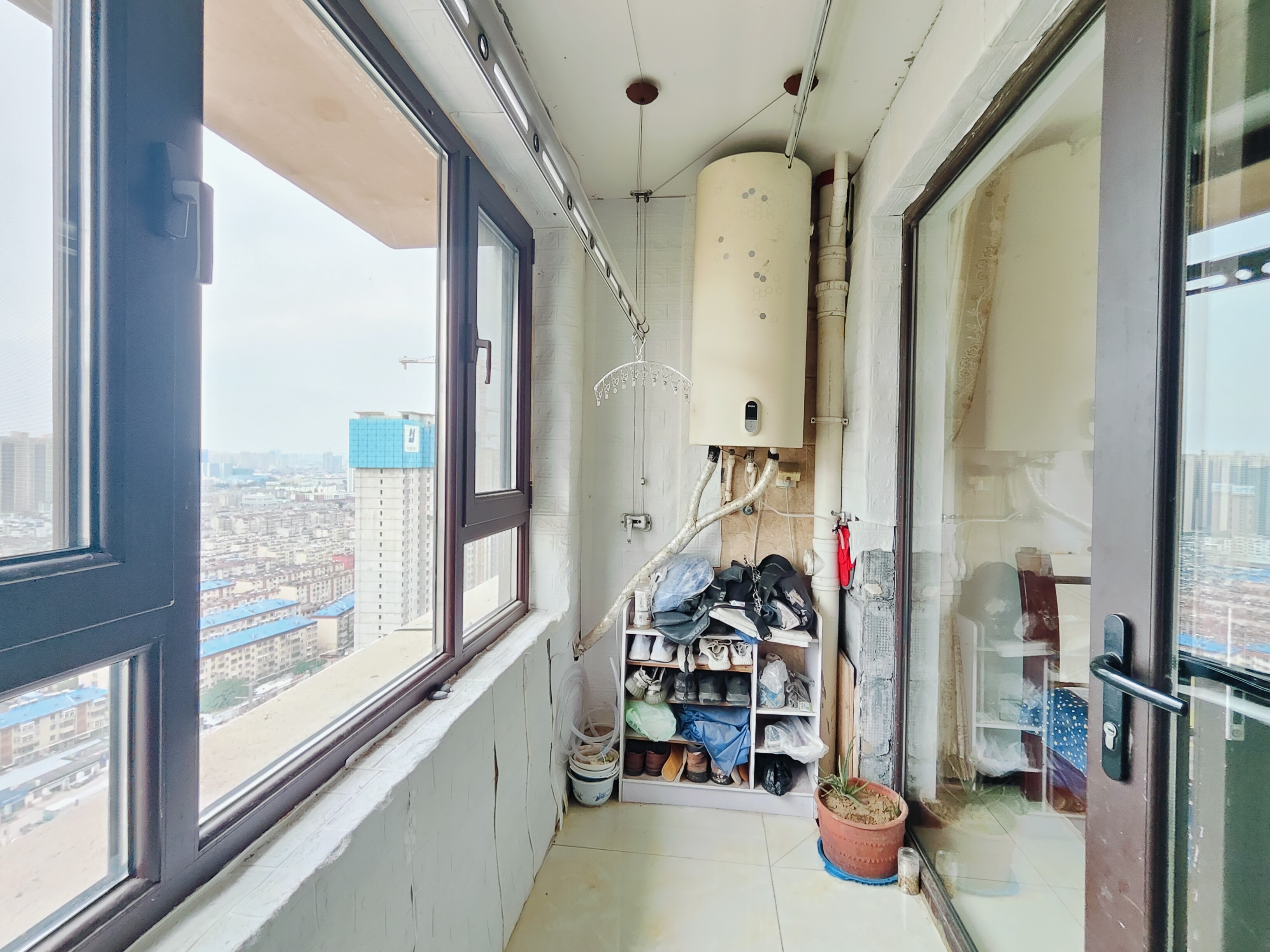 海尔云世界滟澜公馆花园