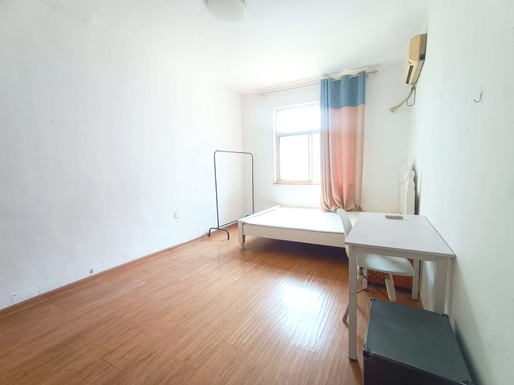 黄岗东路单位宿舍