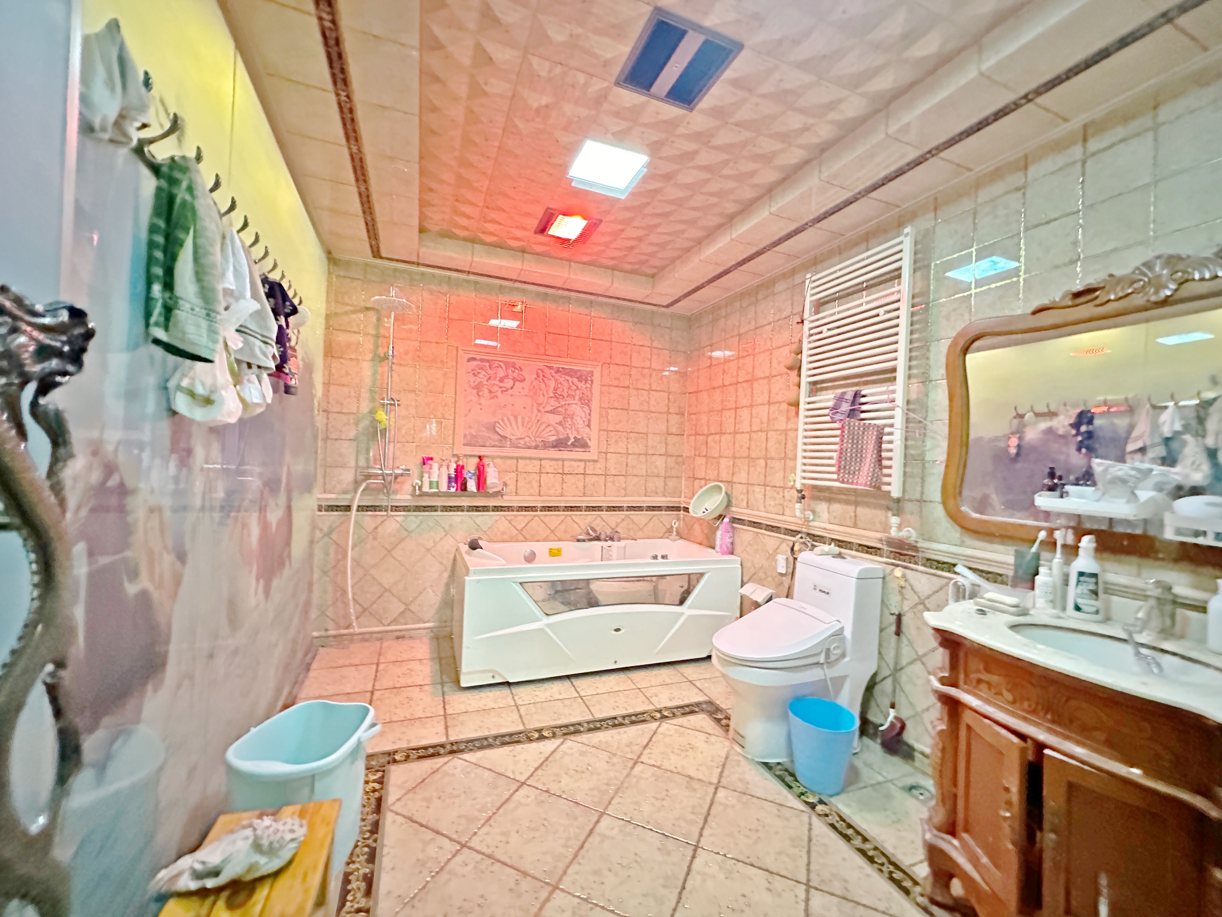 卧龙花园龙昌苑(四区)