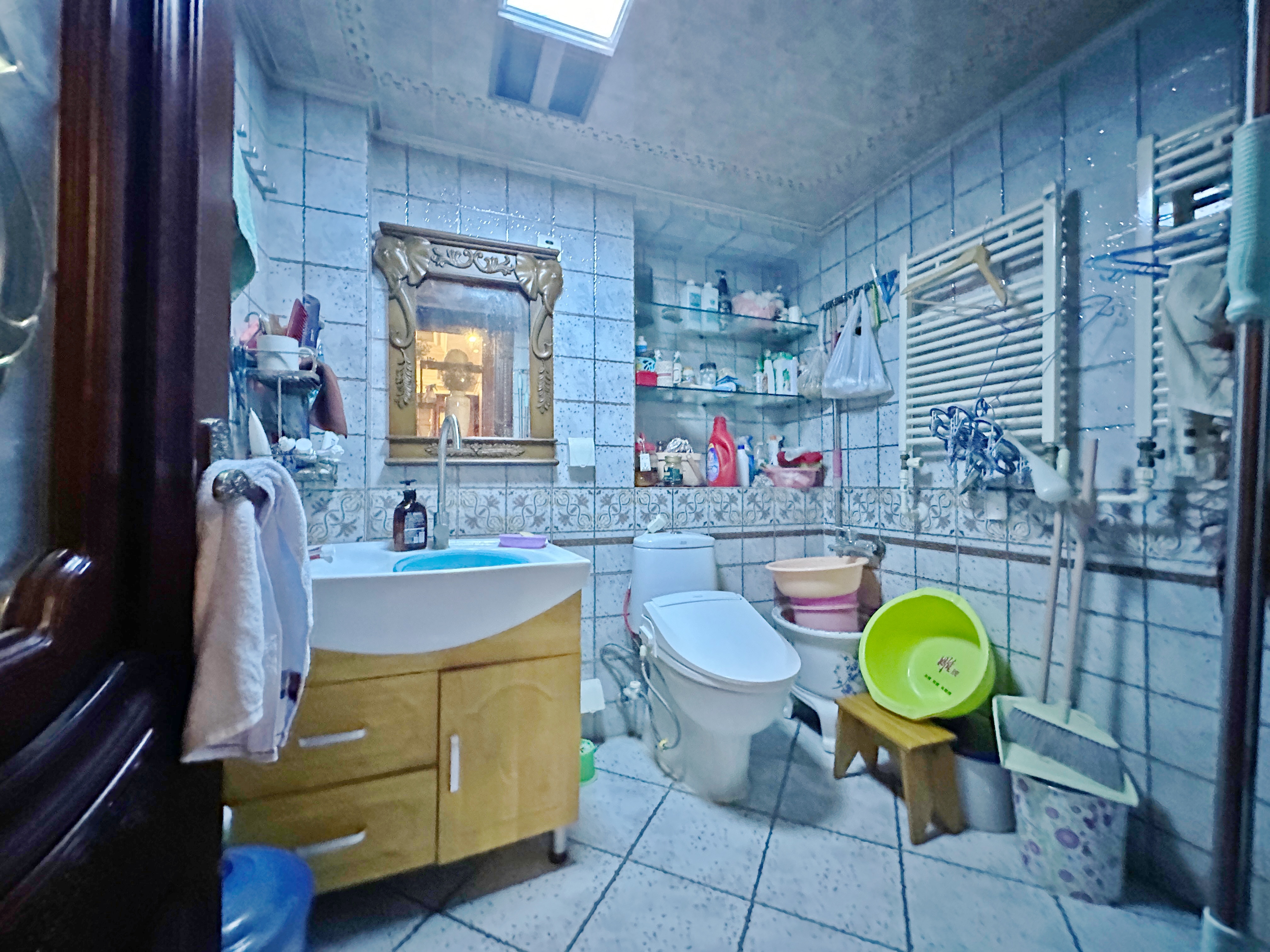 卧龙花园龙昌苑(四区)