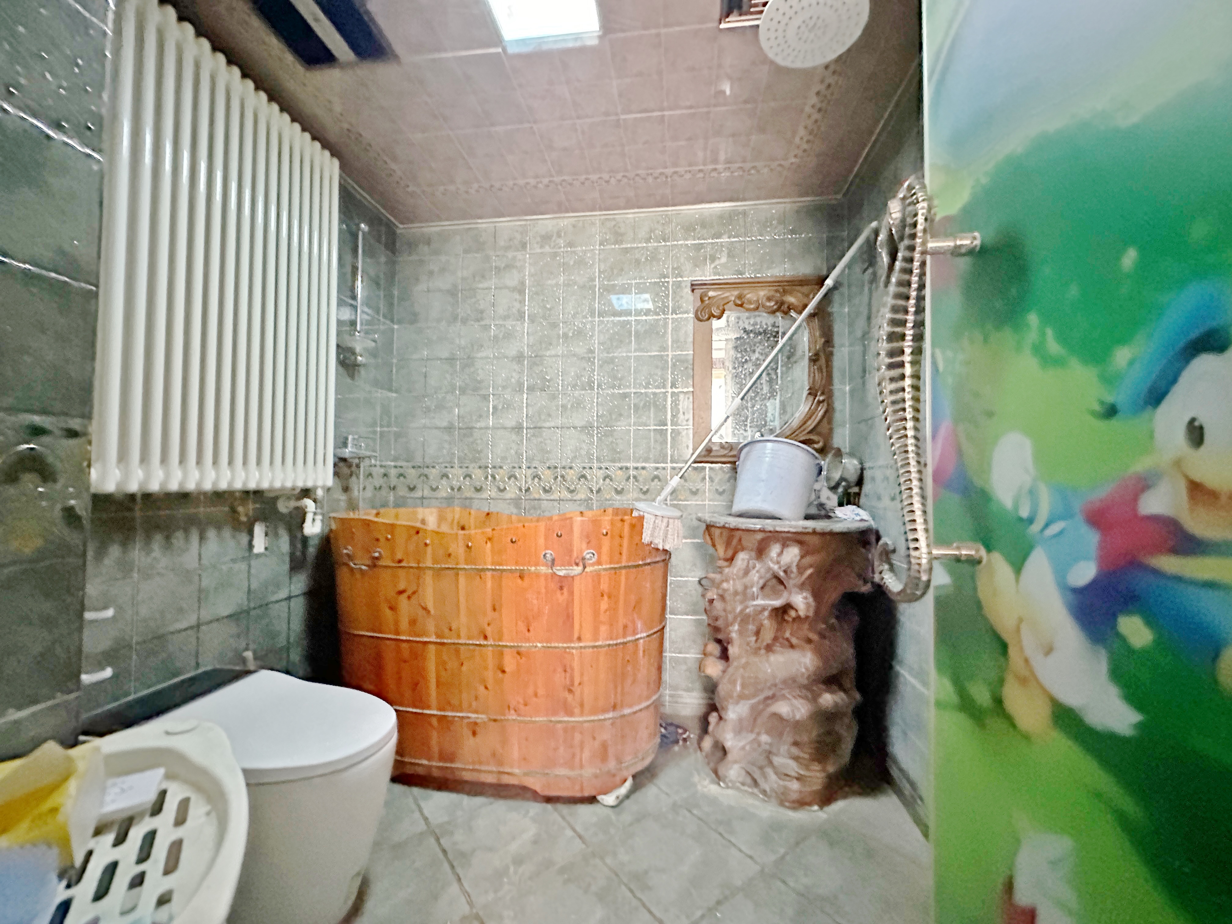 卧龙花园龙昌苑(四区)