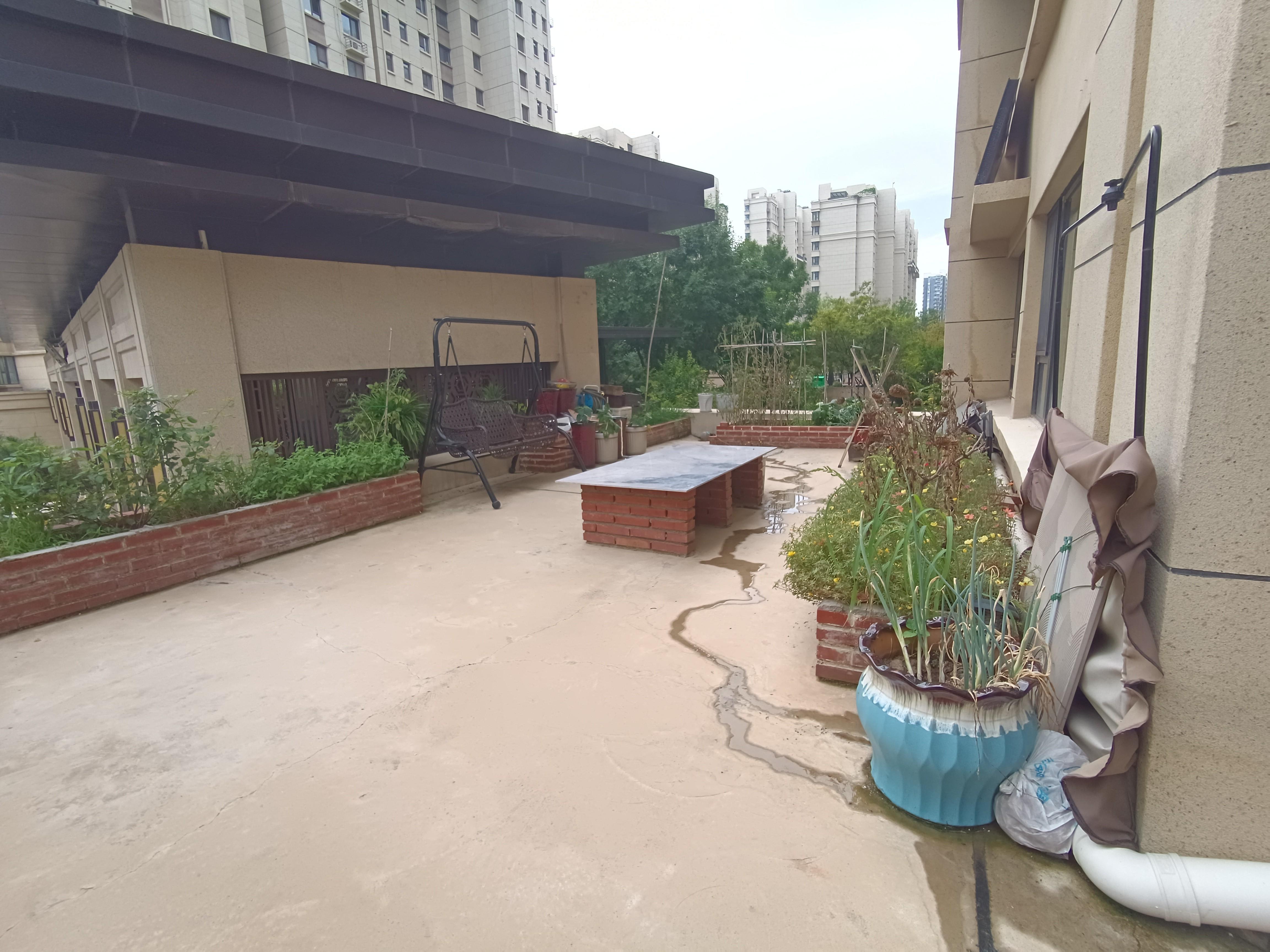 龙湖春江郦城