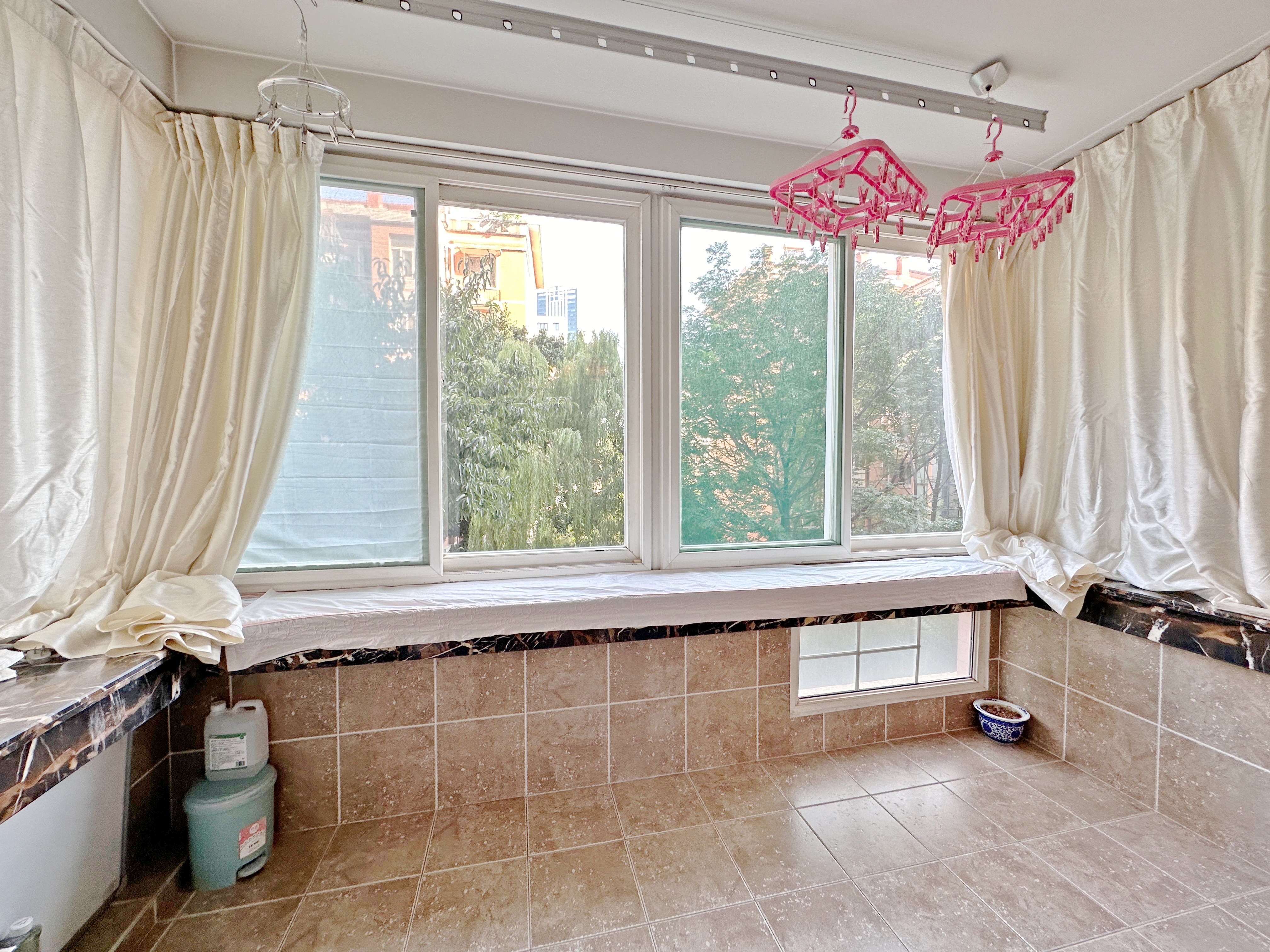 新世界阳光花园