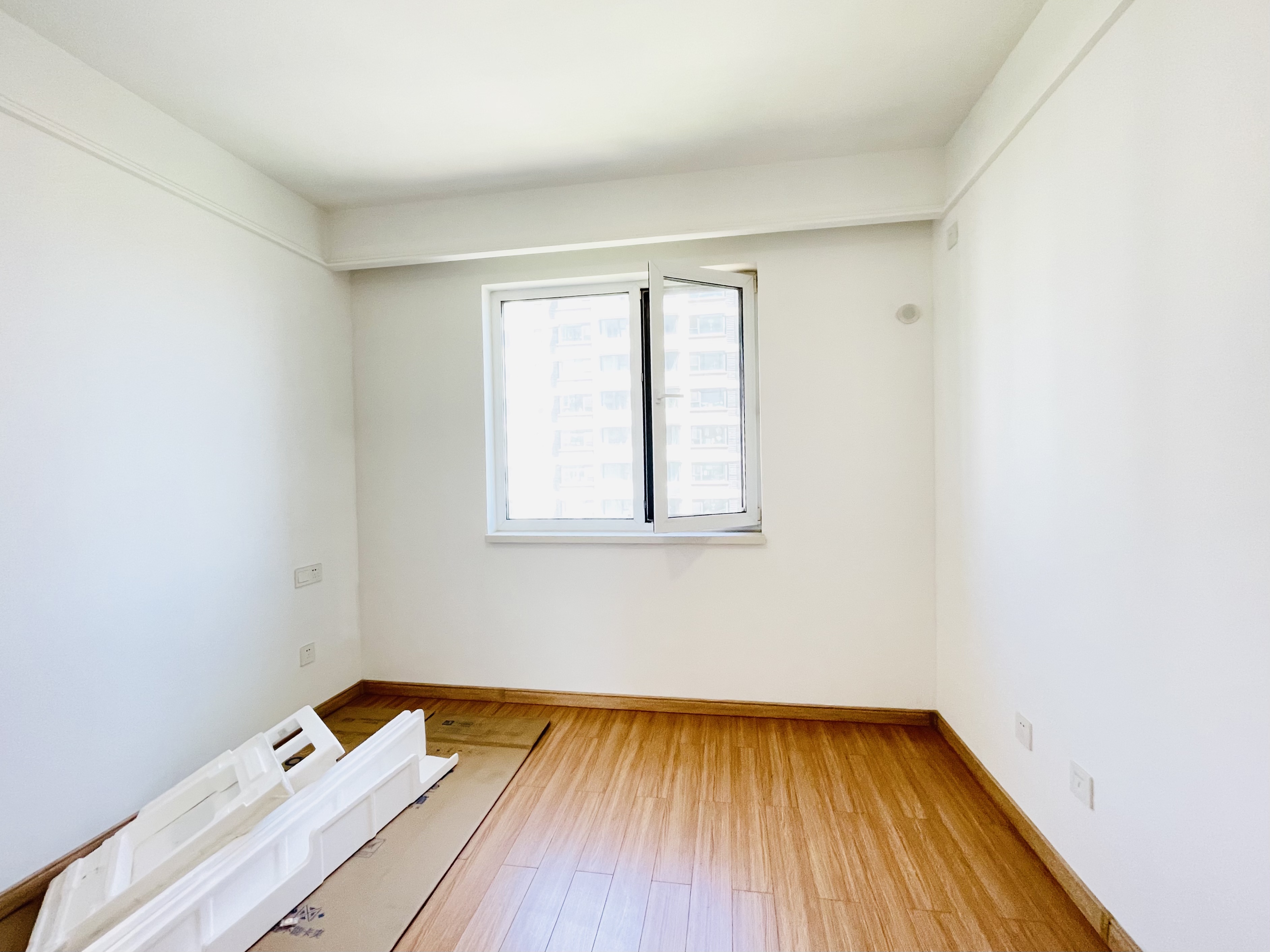 万科龙湖城市之光