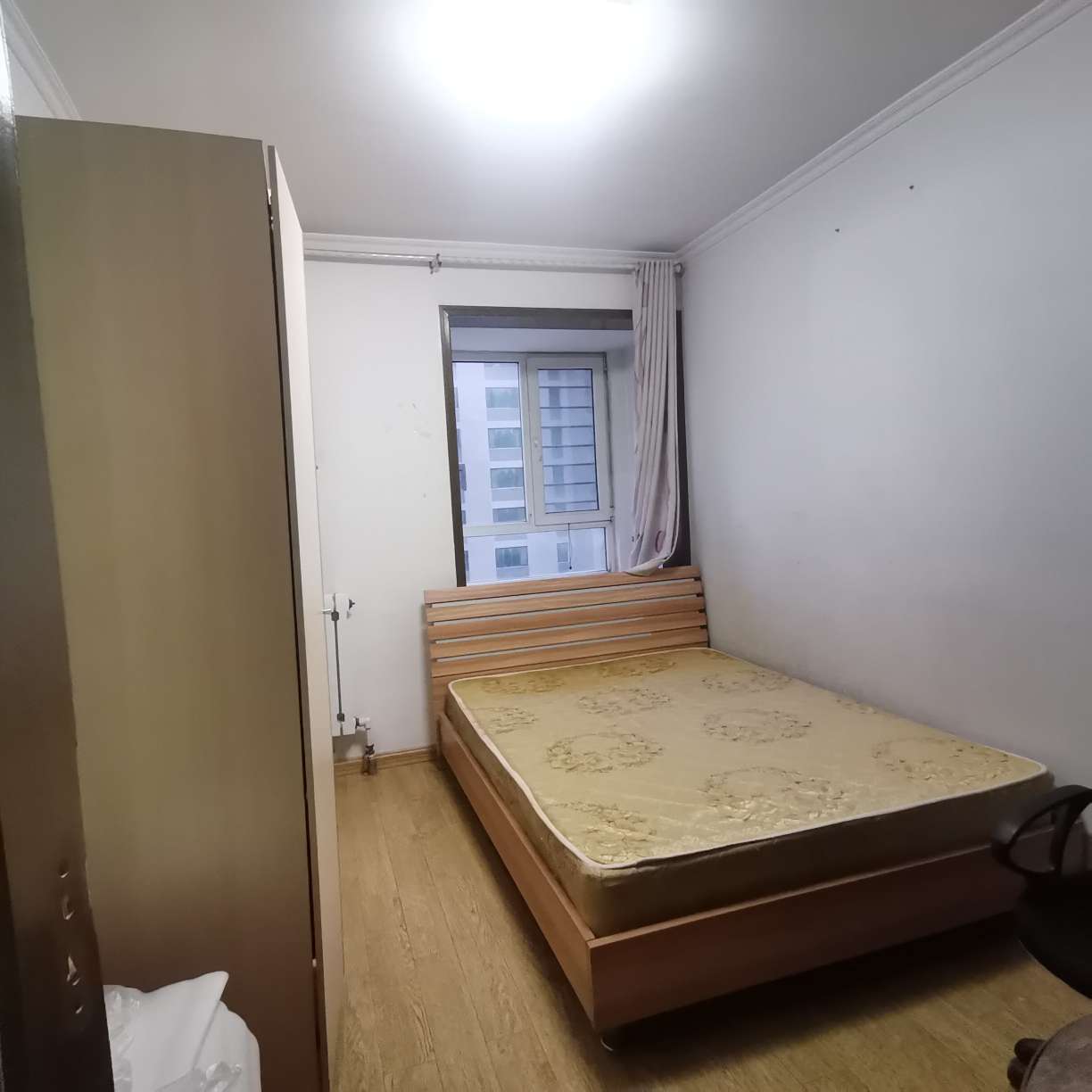 港基滨河华庭