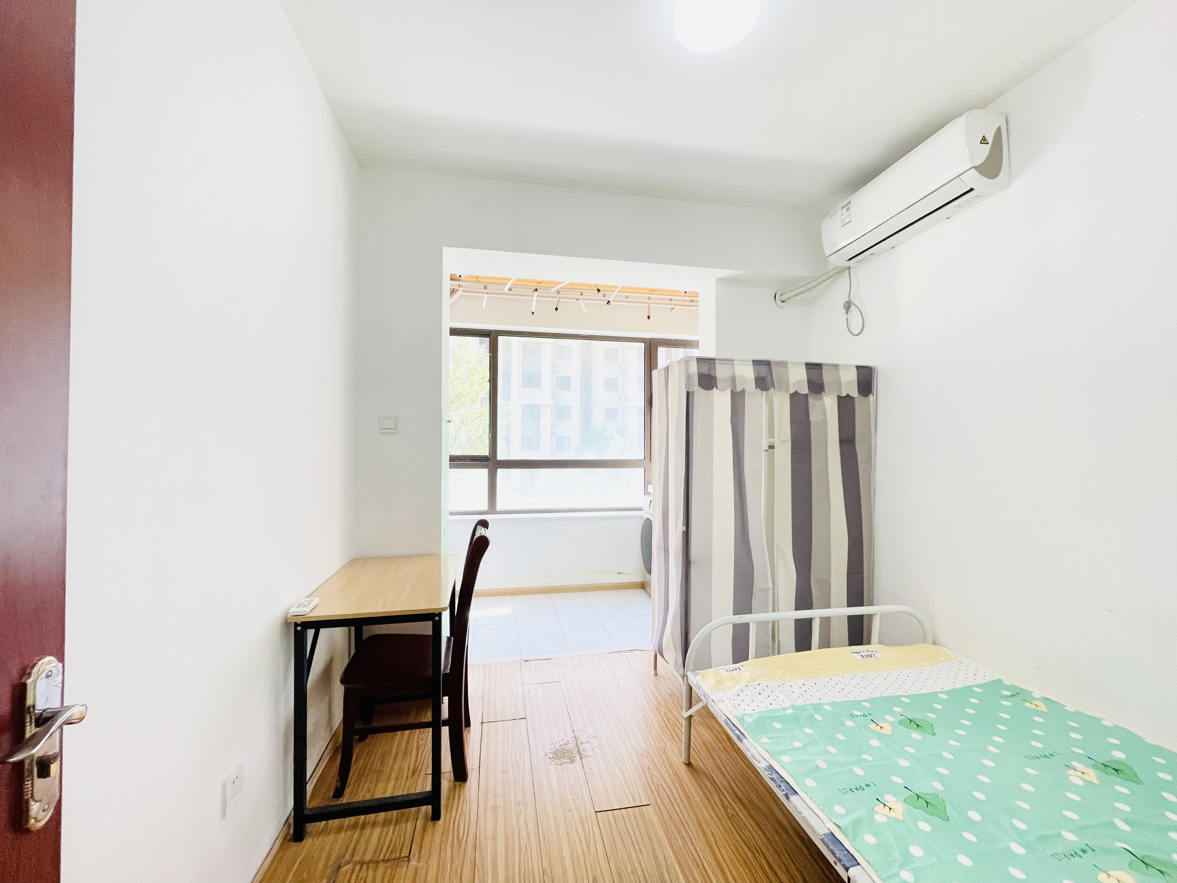 旭辉银盛泰金域蓝山