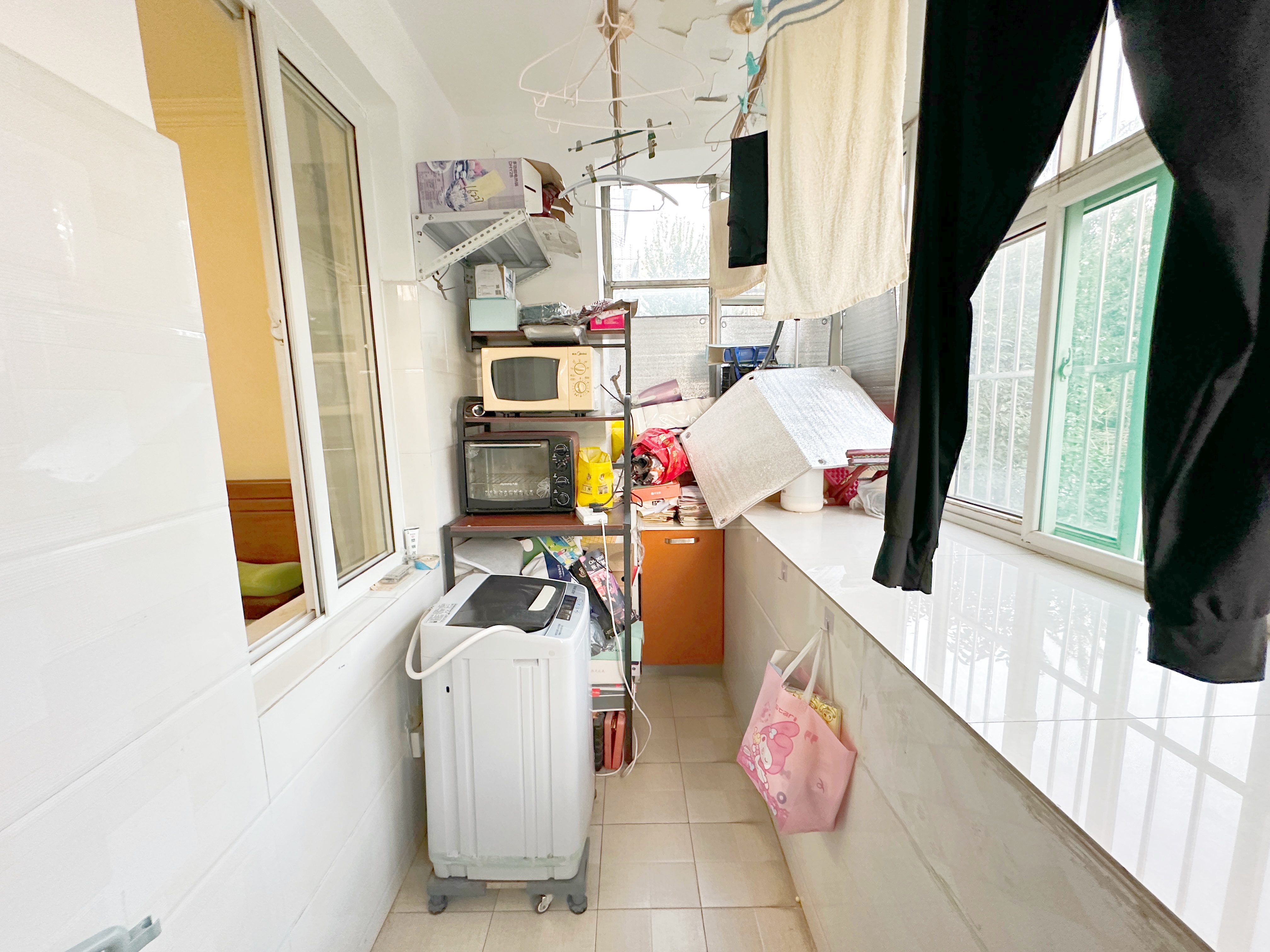 三里庄东街86号