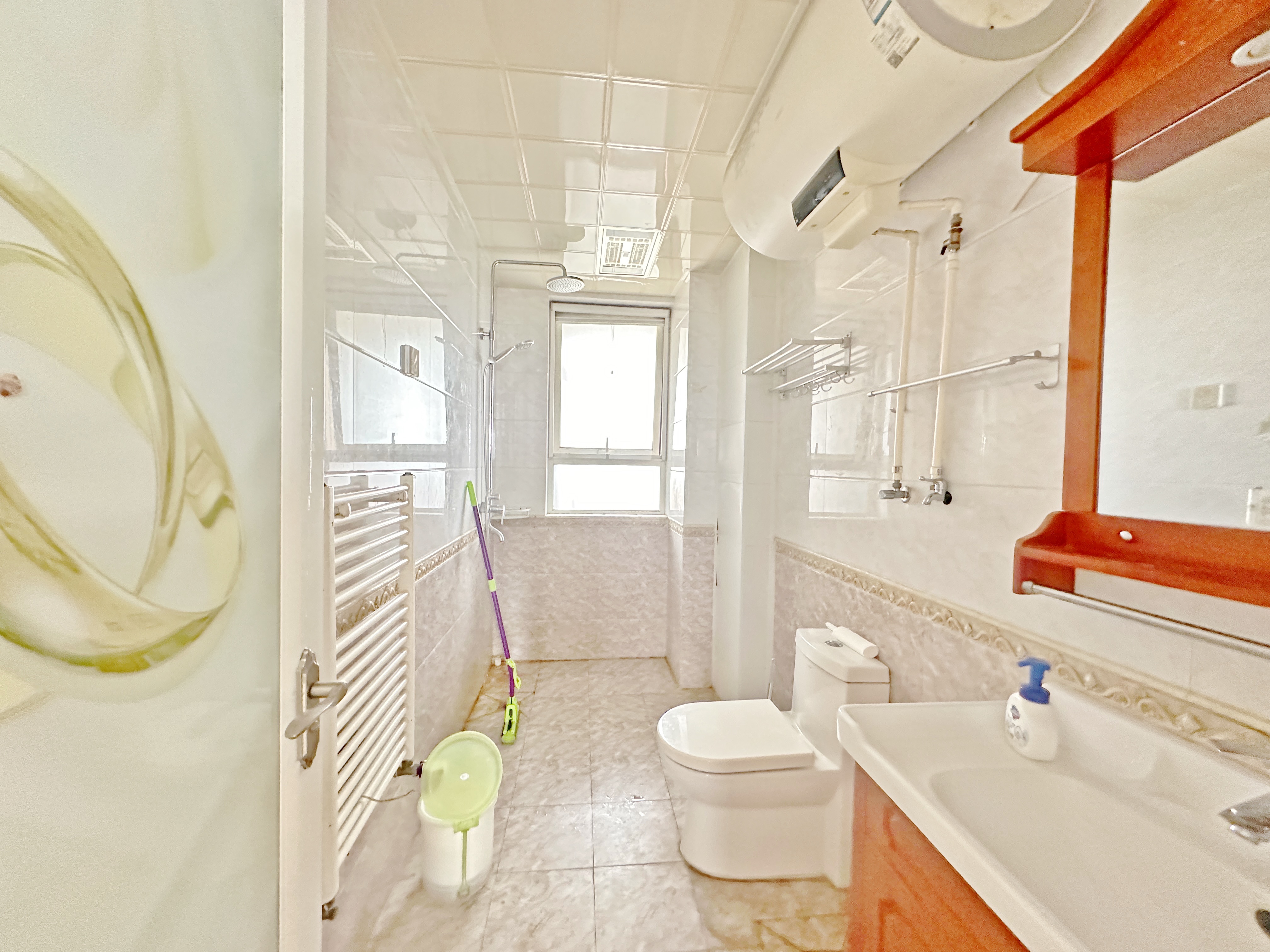 绿地新里卢浮公馆