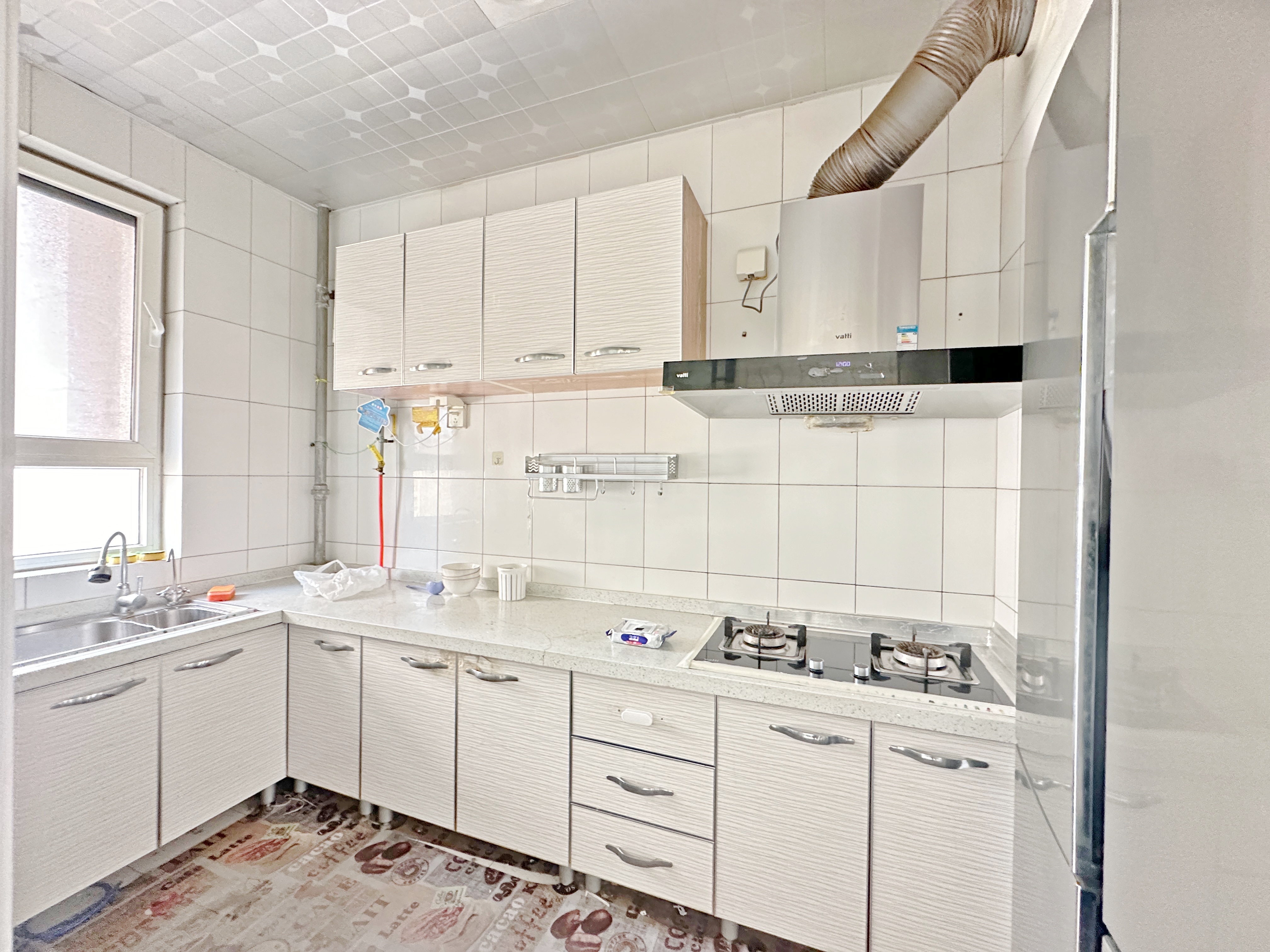 绿地新里卢浮公馆