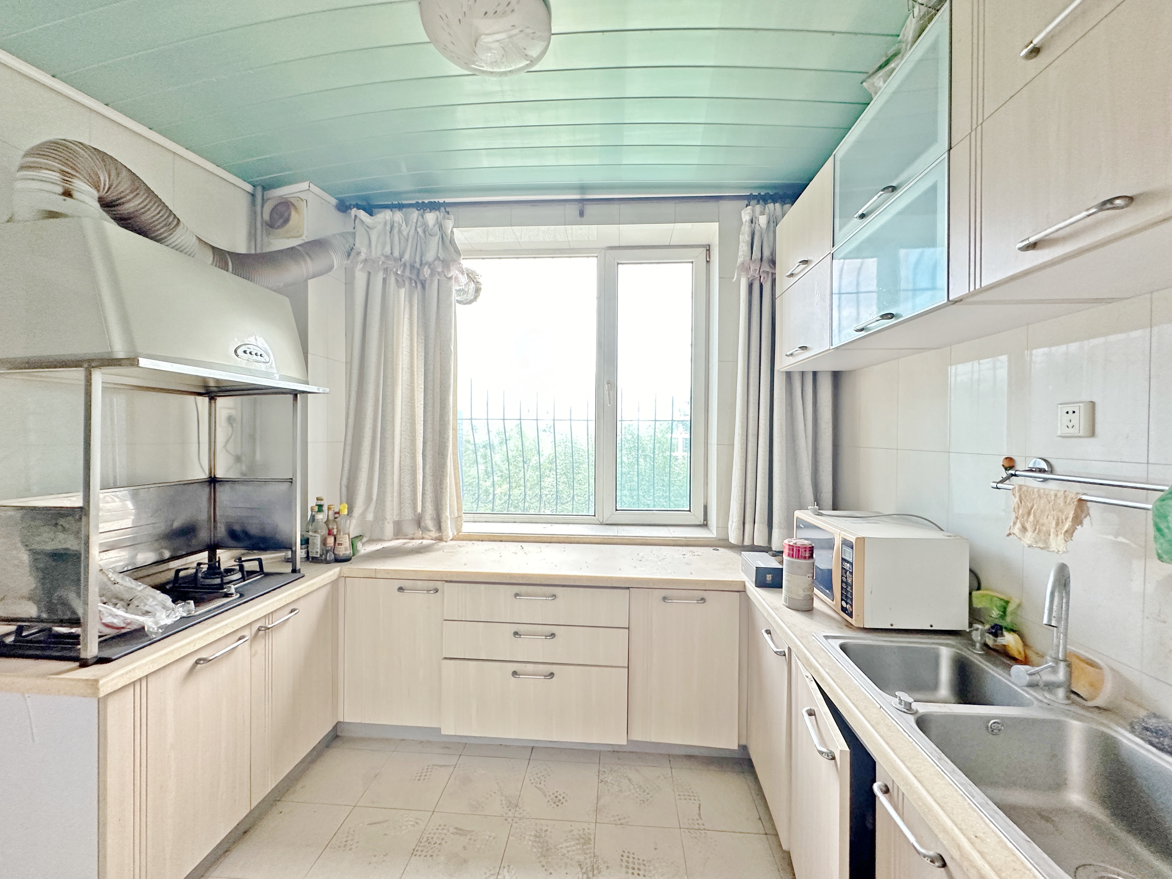 卧龙花园龙昌苑(四区)