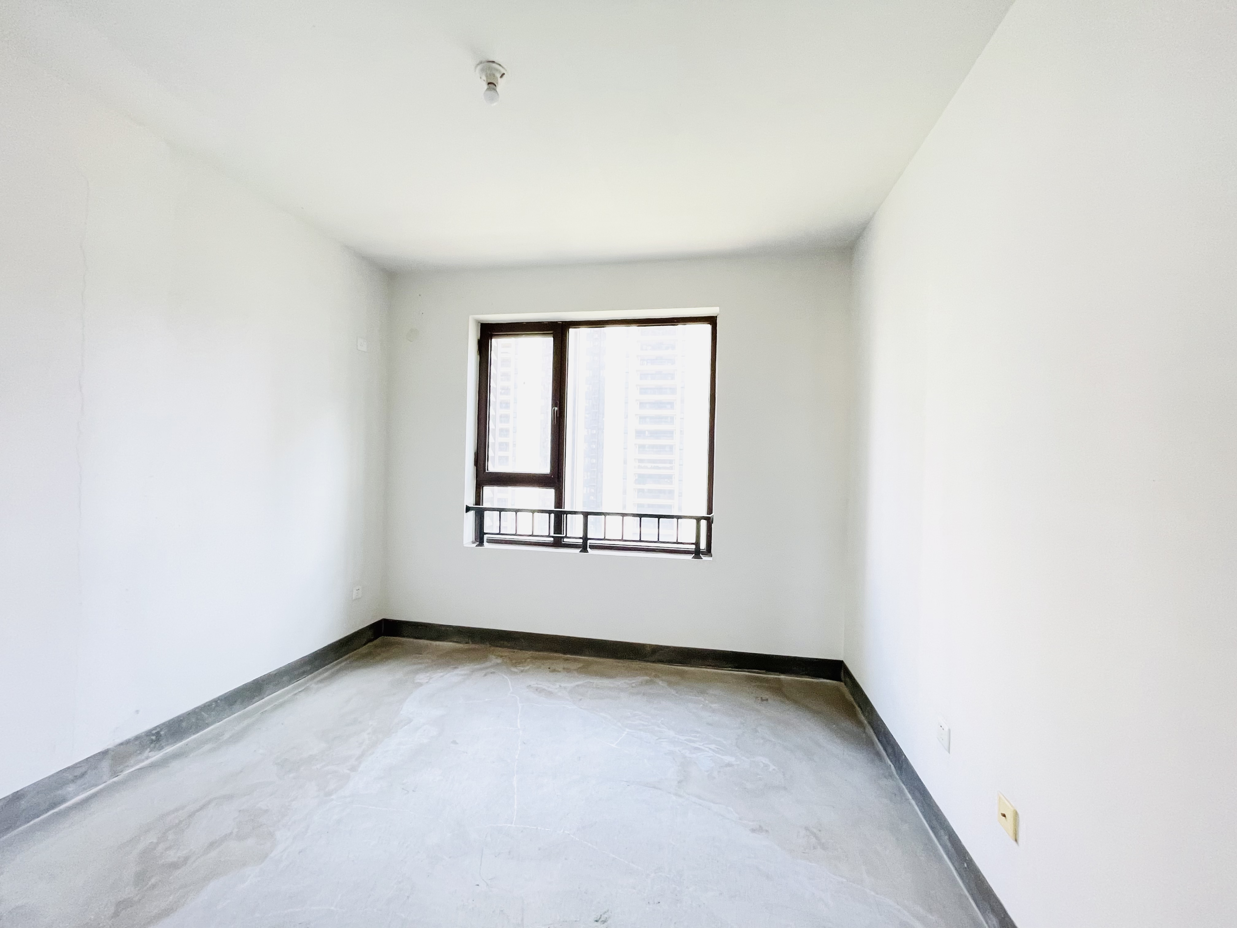 旭辉银盛泰金域蓝山