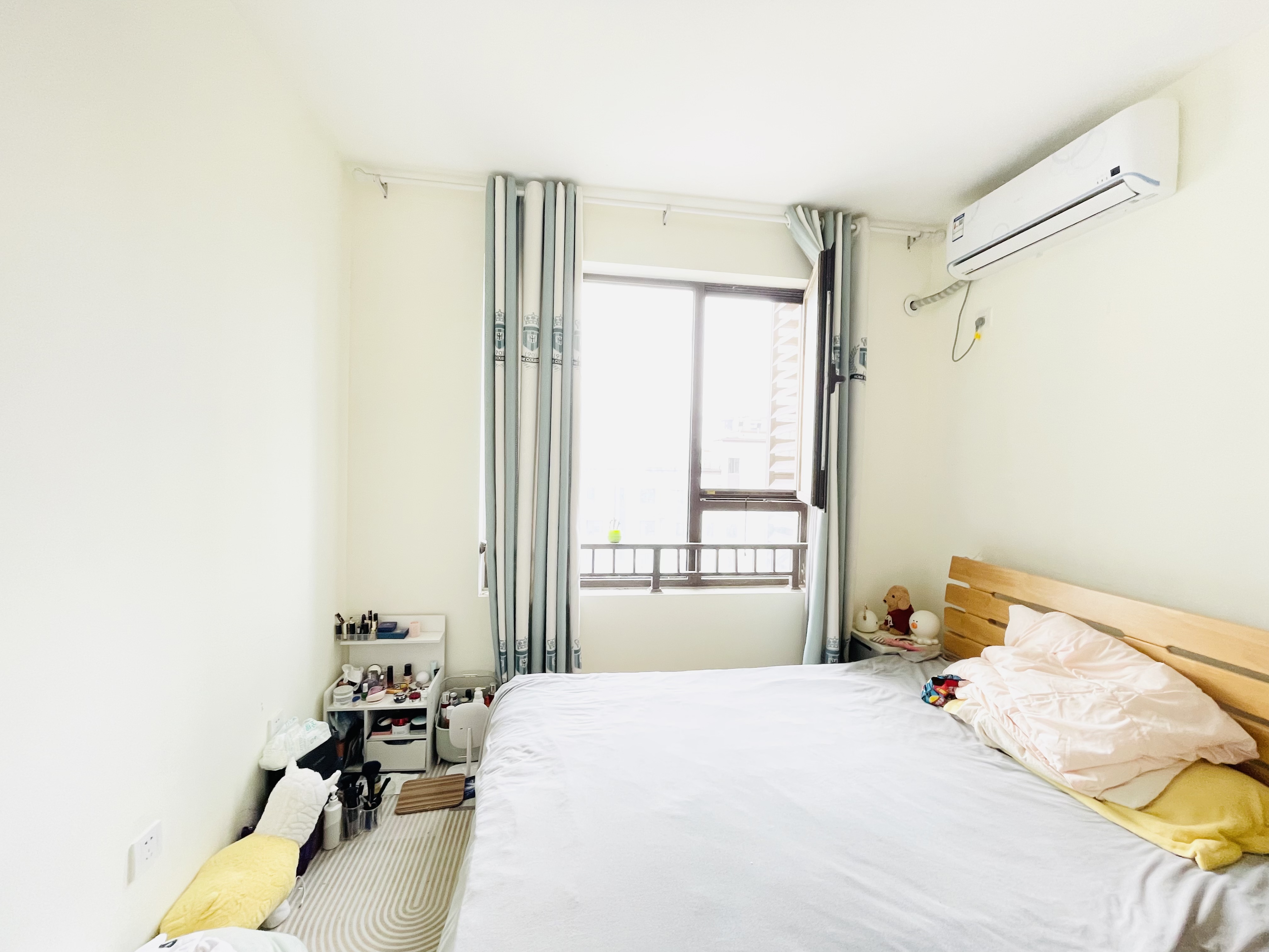 旭辉银盛泰金域蓝山