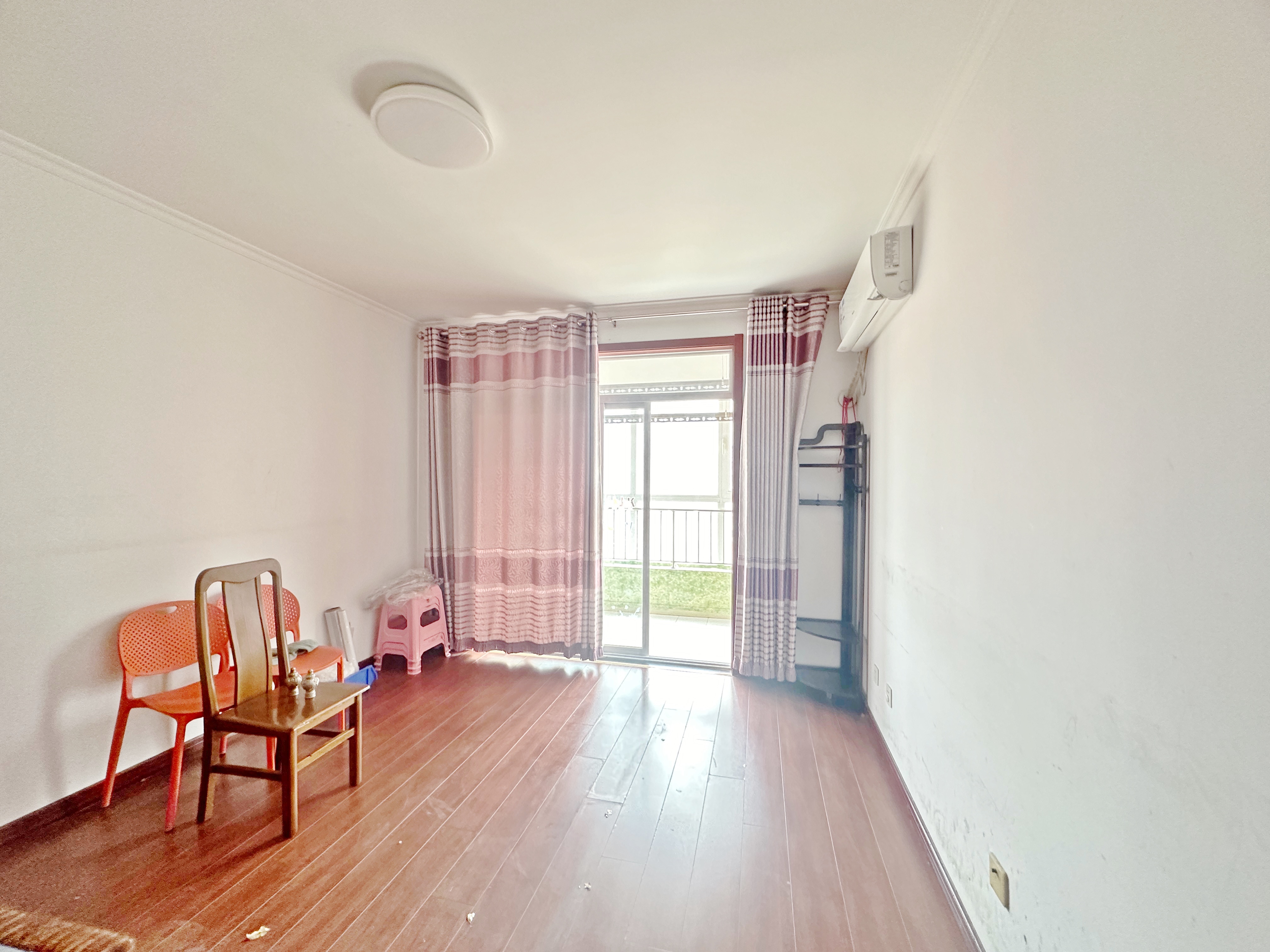 新世界阳光花园