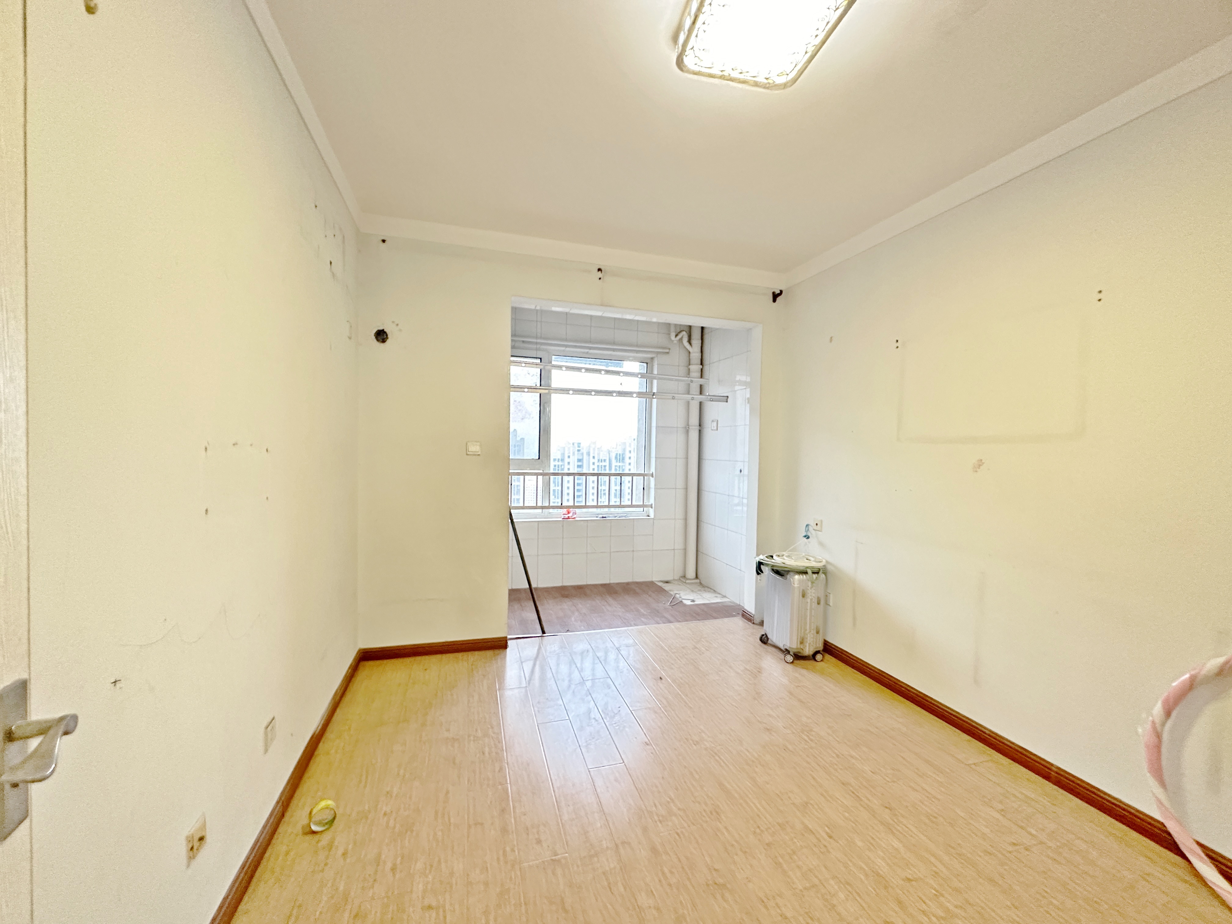 绿地新里卢浮公馆