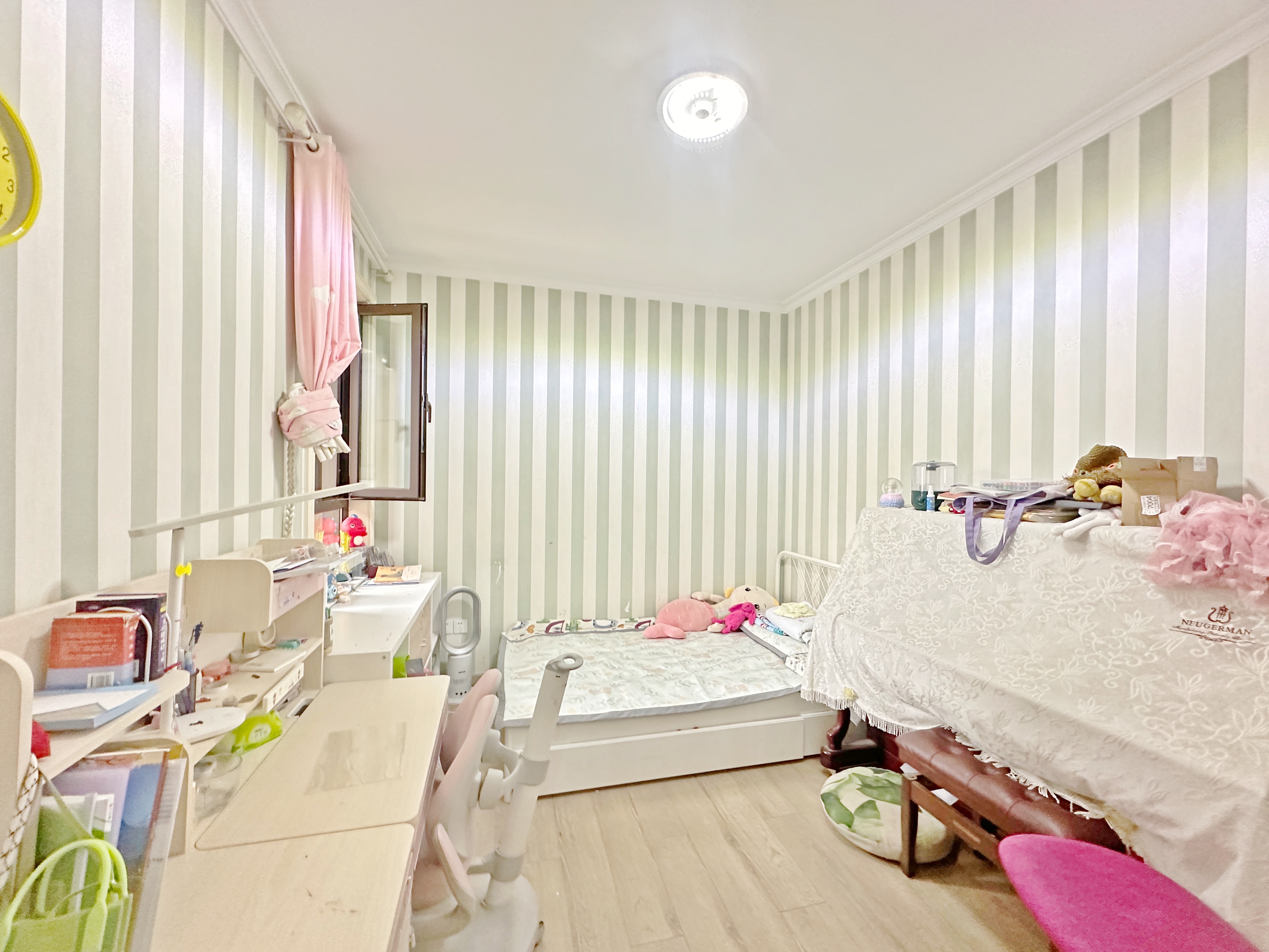 中海国际社区（御峰官邸B4）