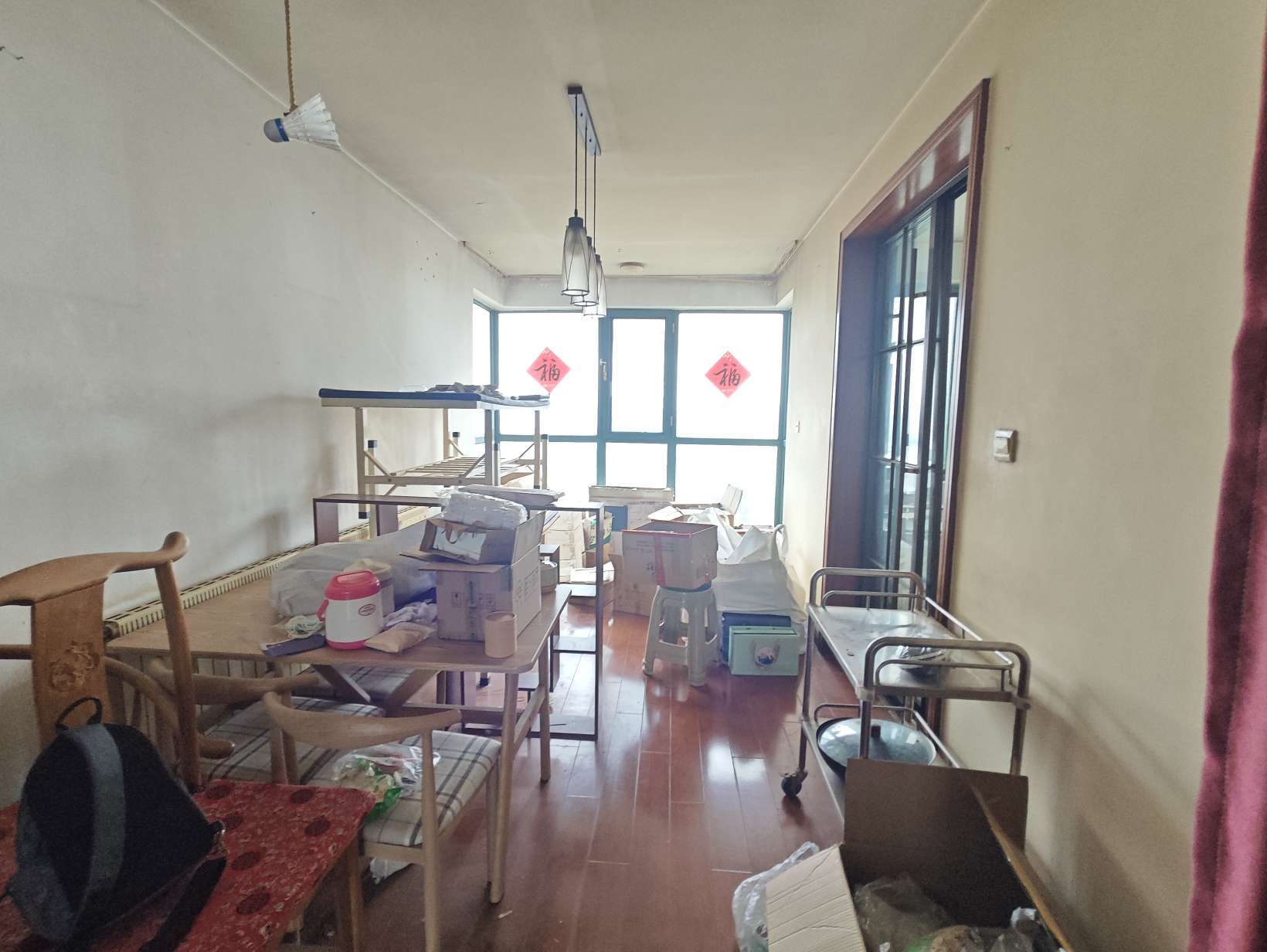 嘉馨现代逸居