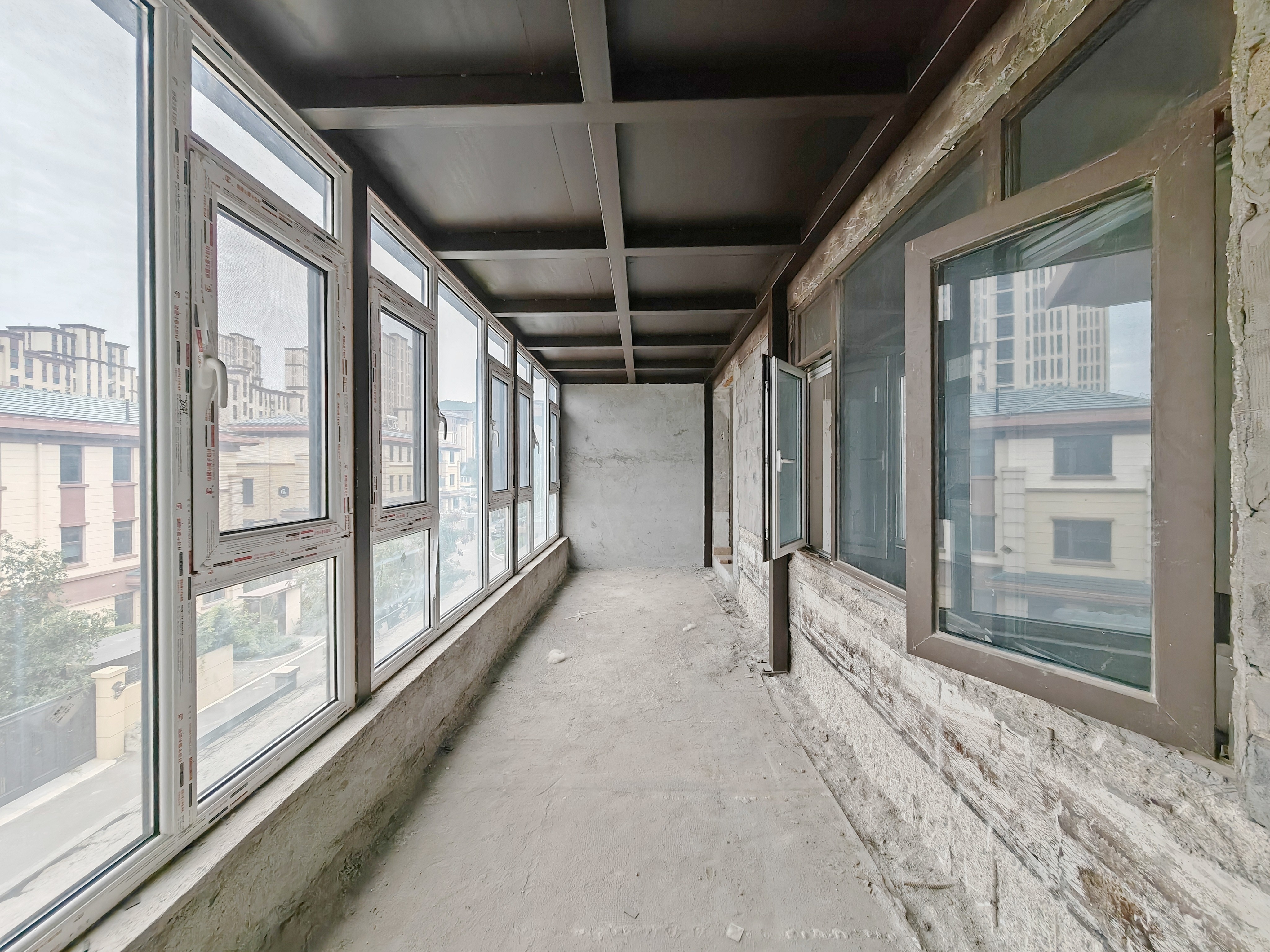 中建长清湖珑园