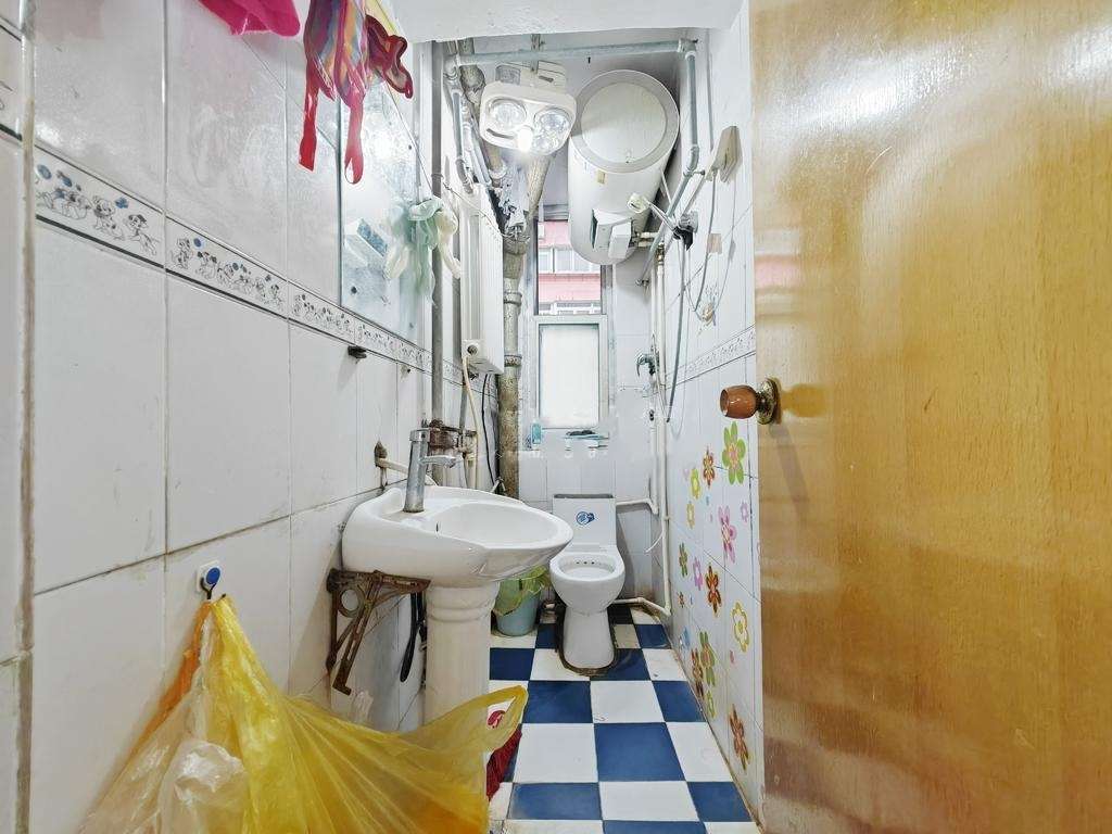 历山路36号