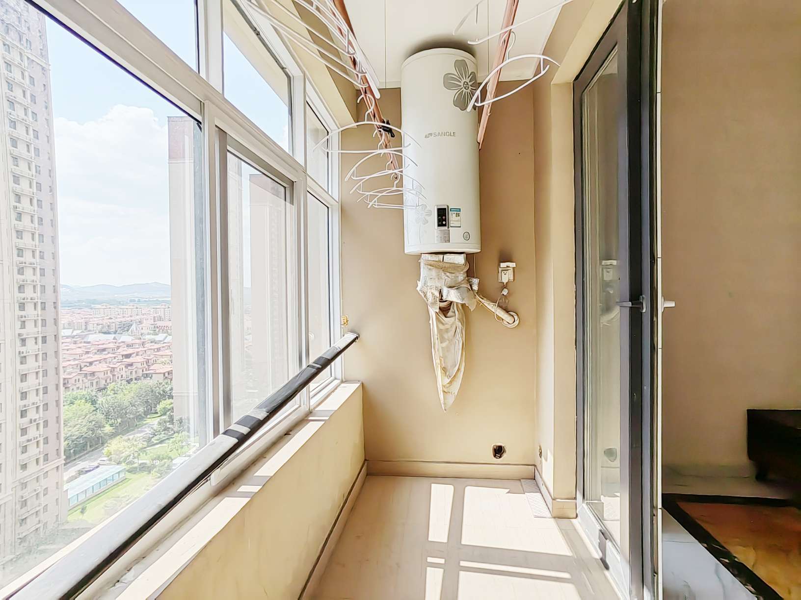 碧桂园凤凰城东区高层