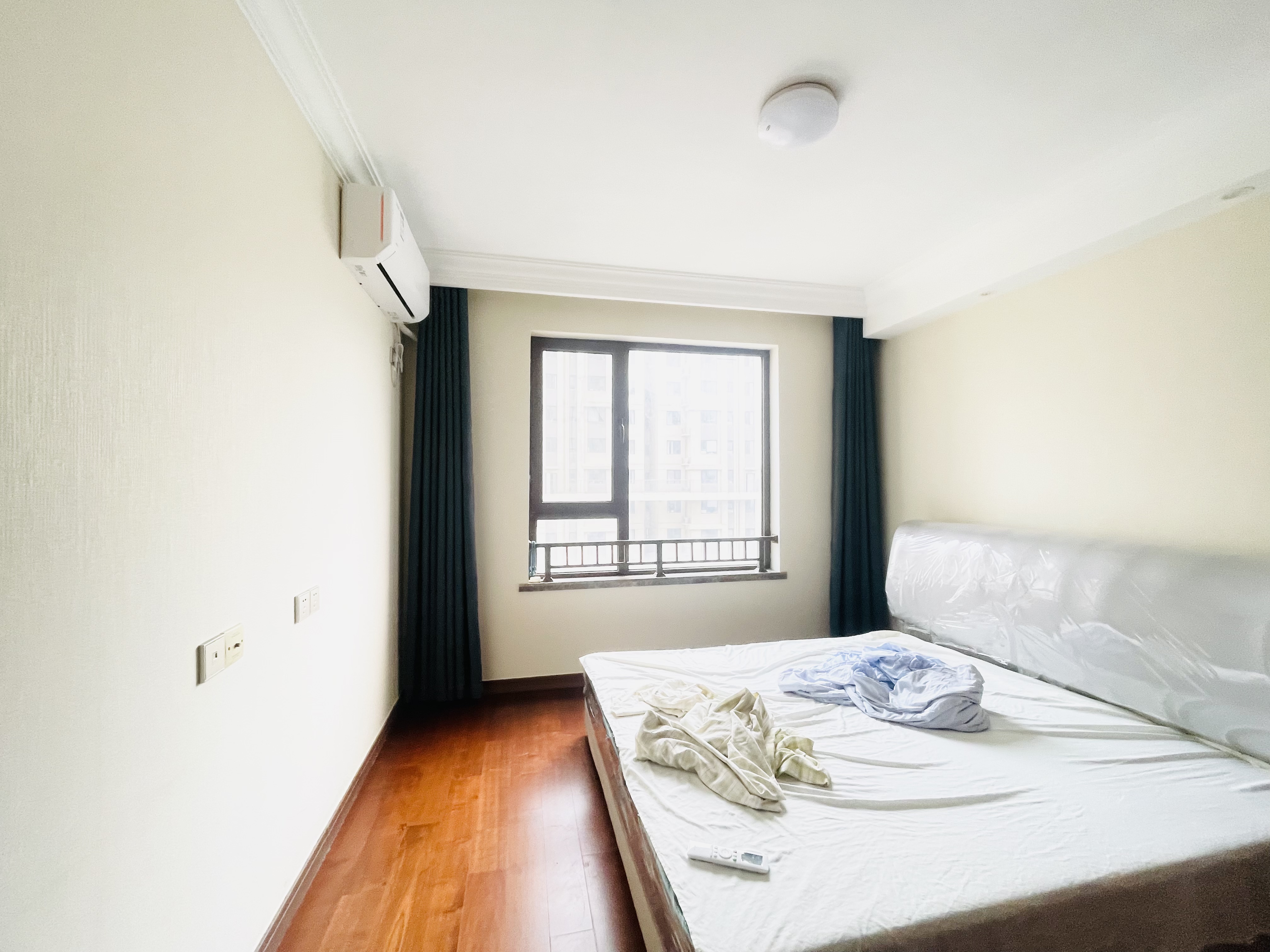 旭辉银盛泰金域蓝山