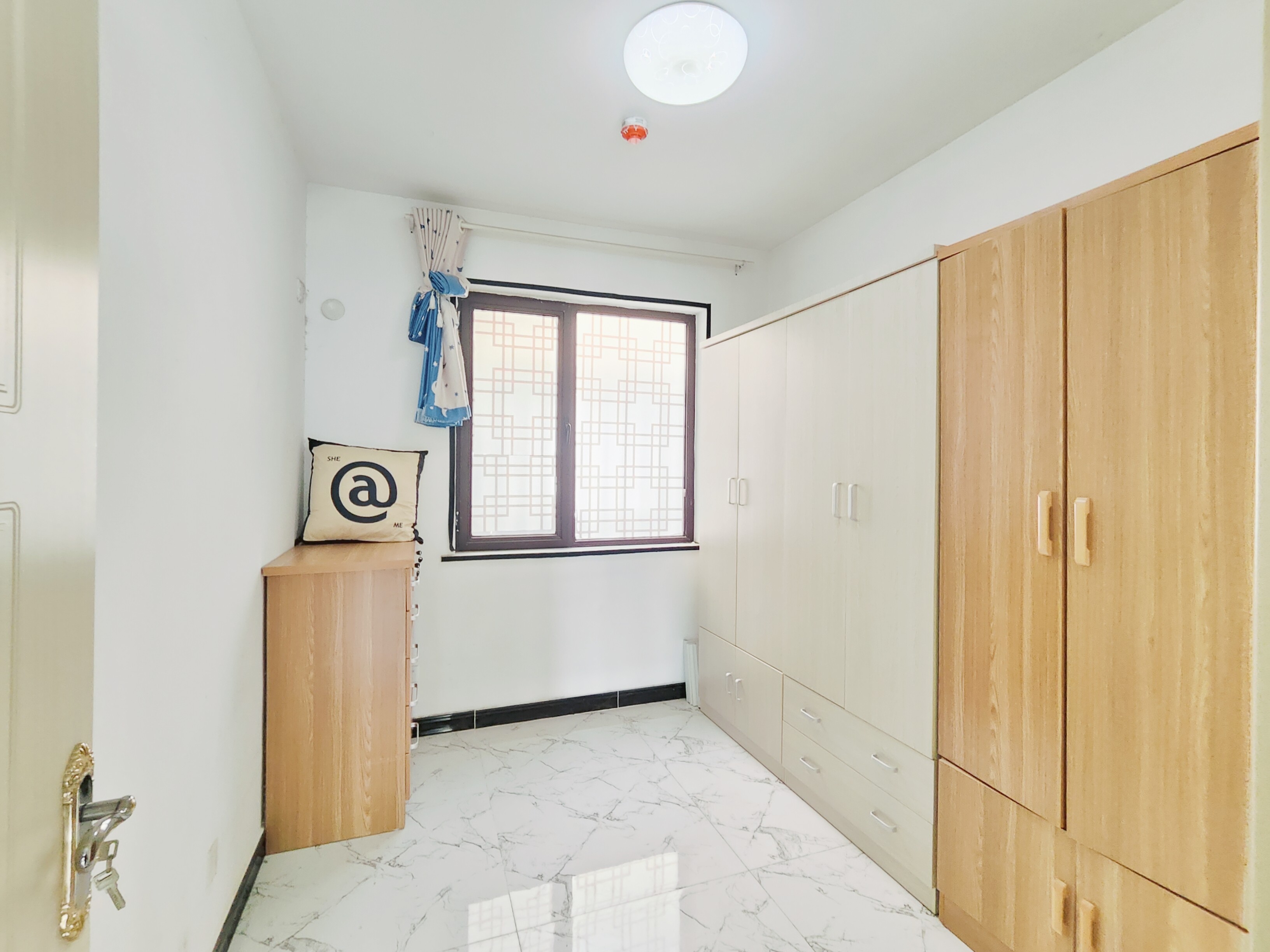 海尔云世界滟澜公馆花园