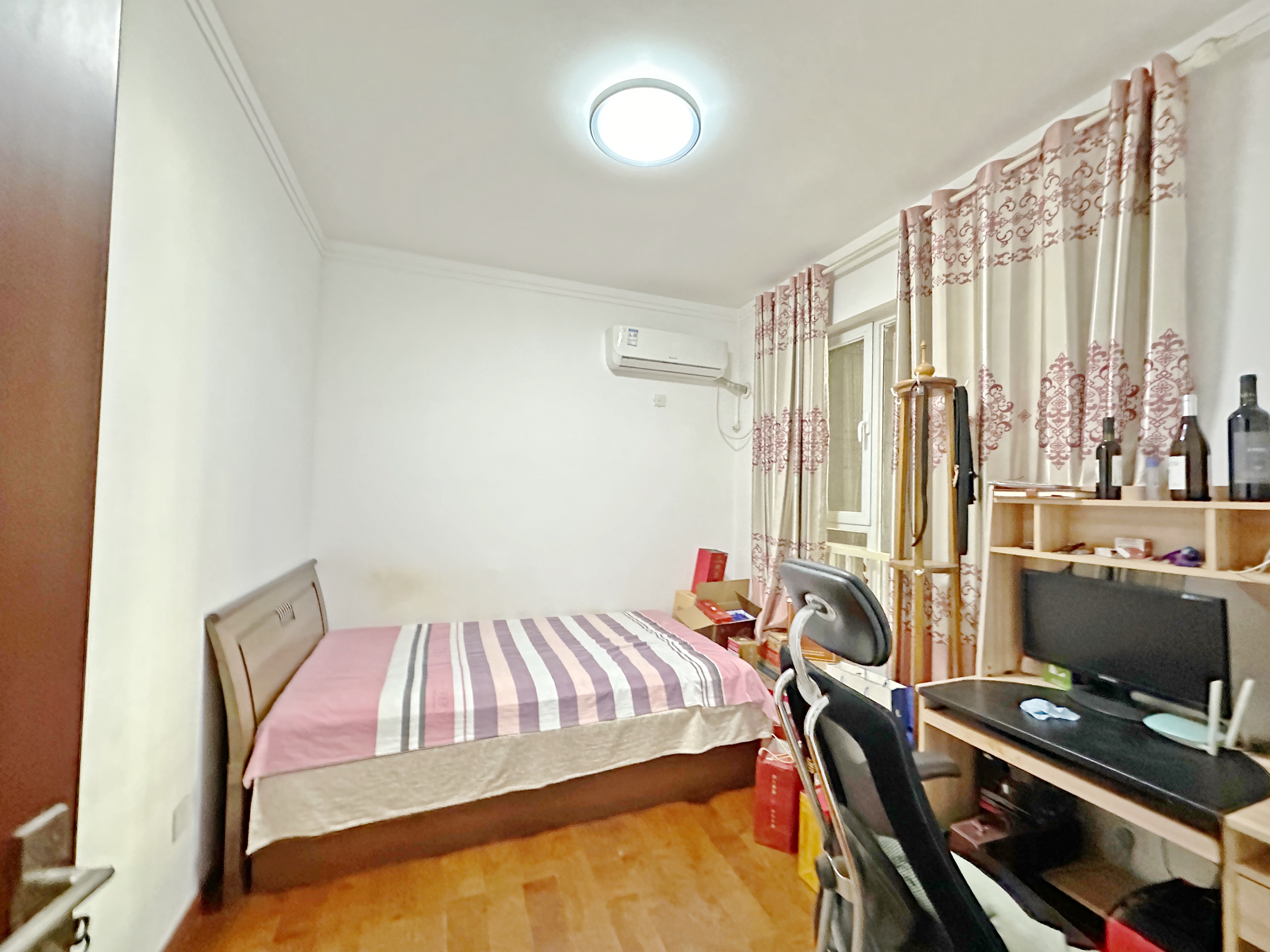 绿地新里卢浮公馆