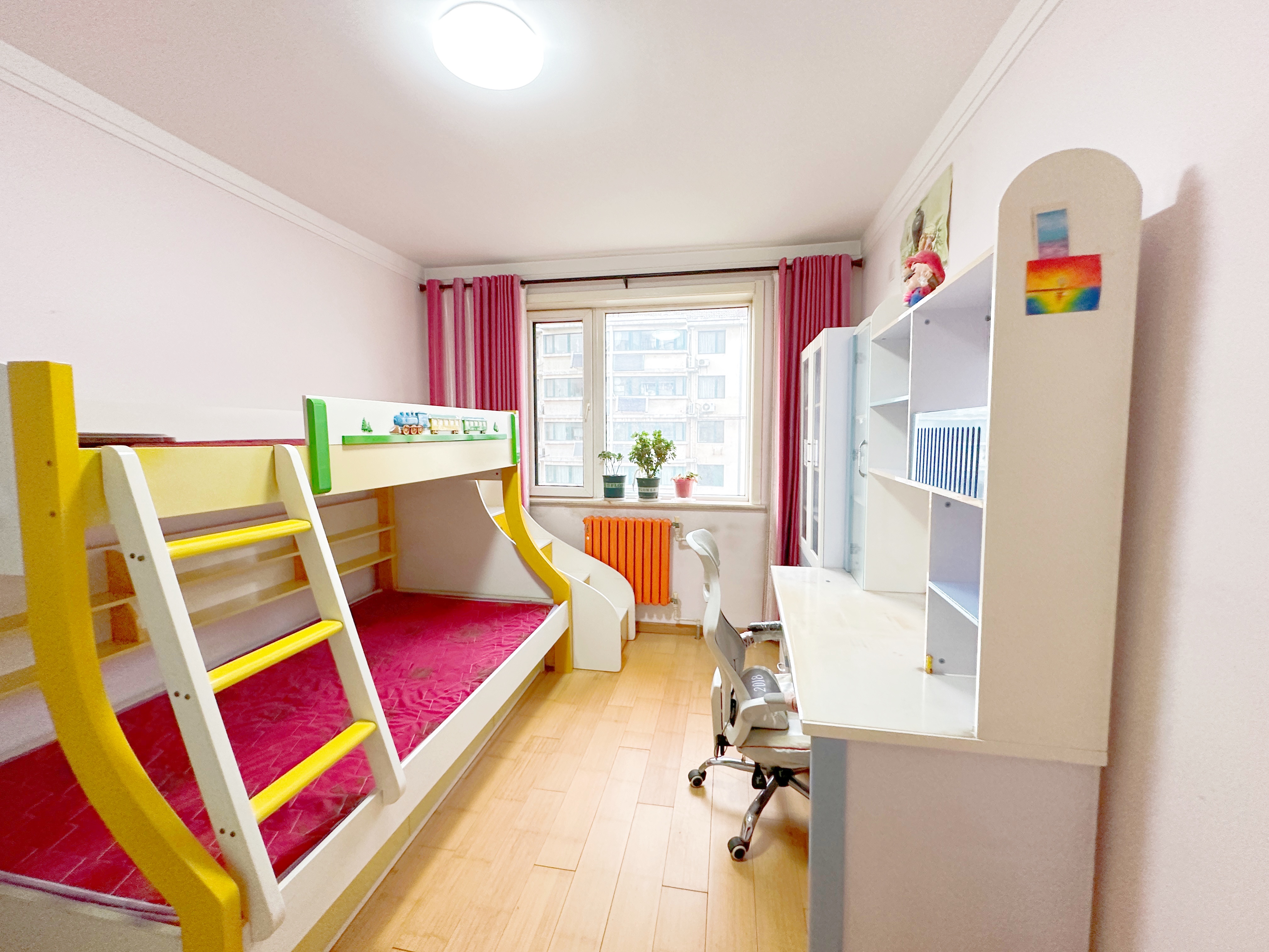 华夏金色阳光花园