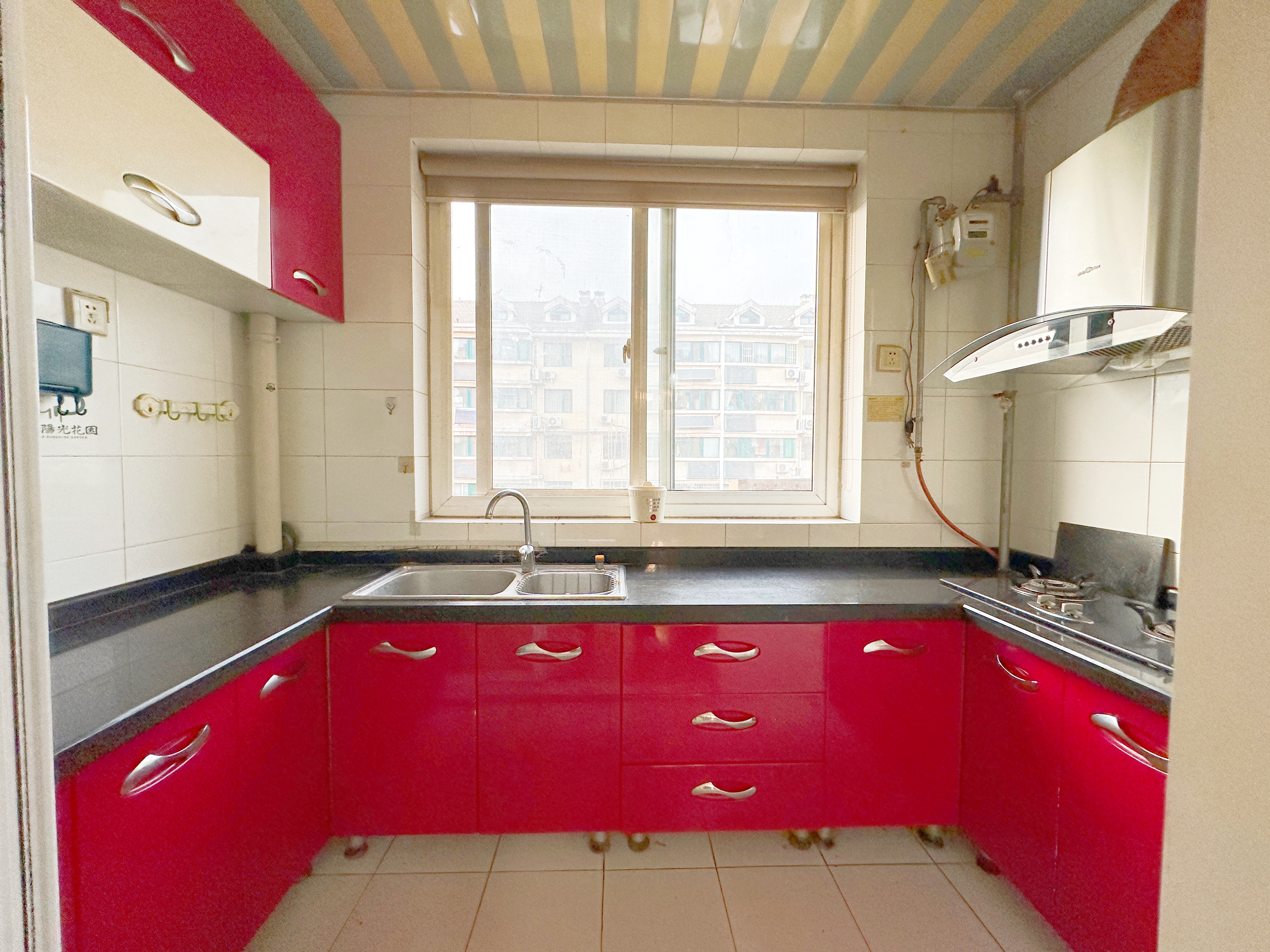 华夏金色阳光花园