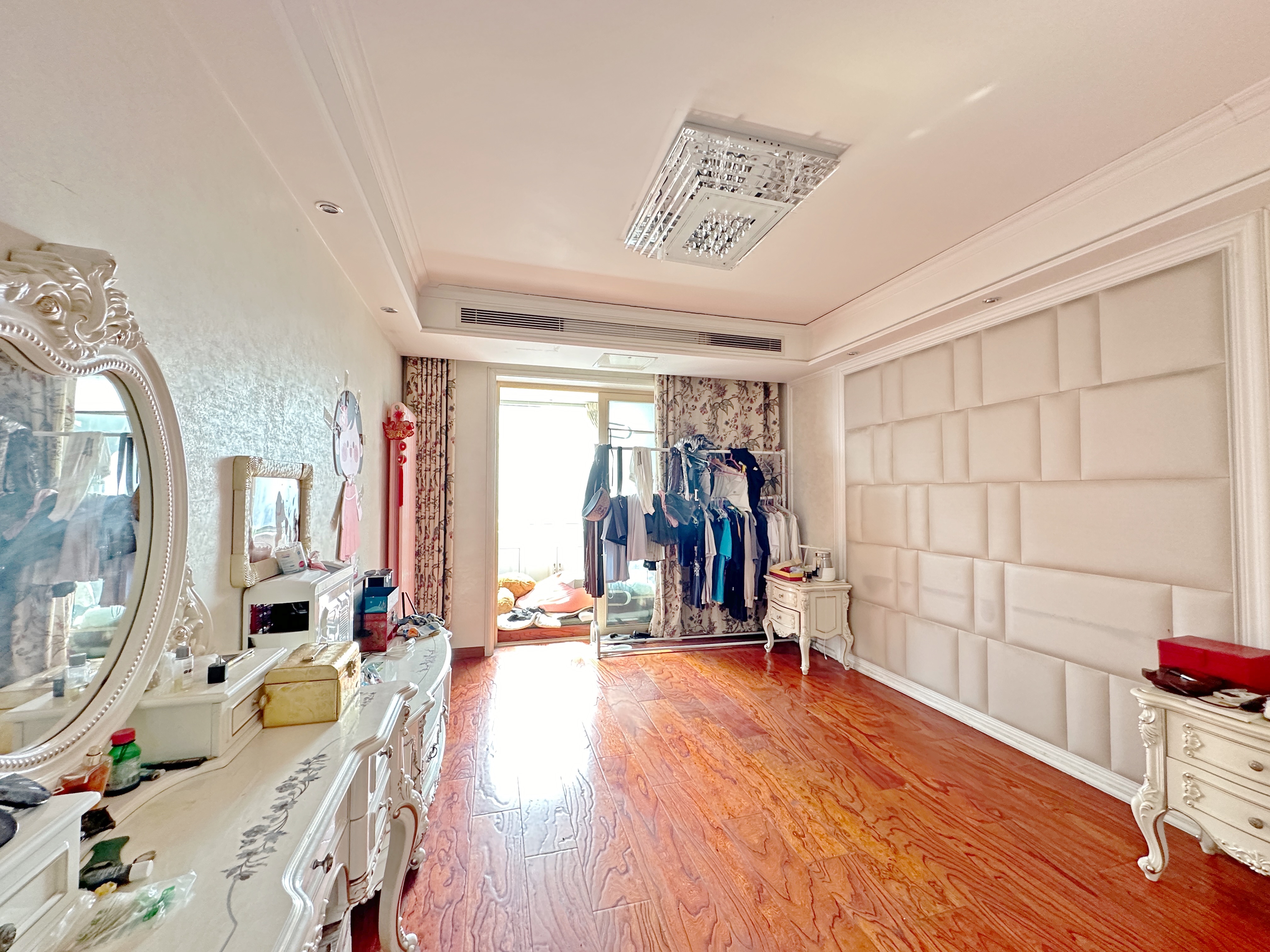 新世界阳光花园